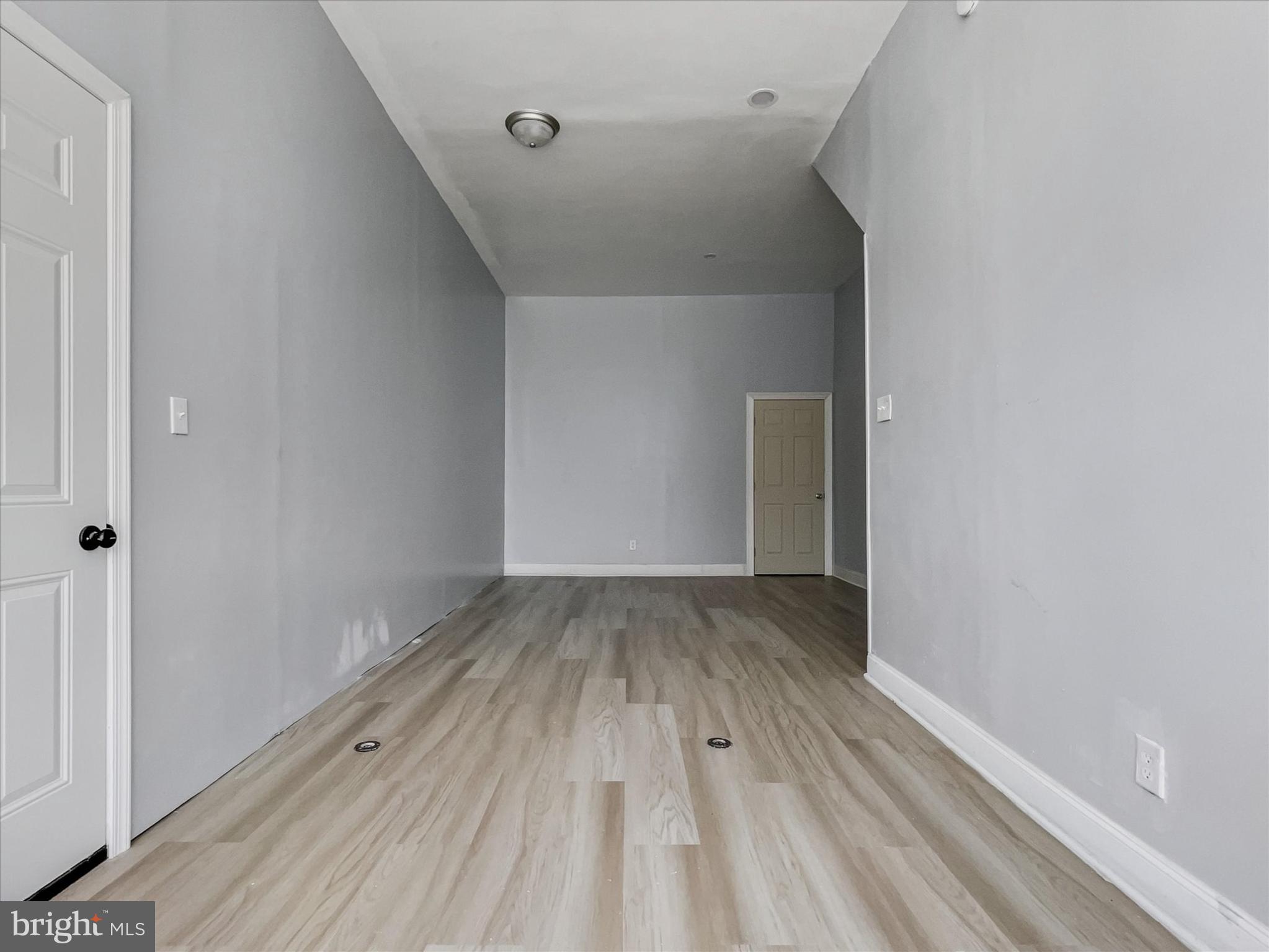 219 S UNION STREET