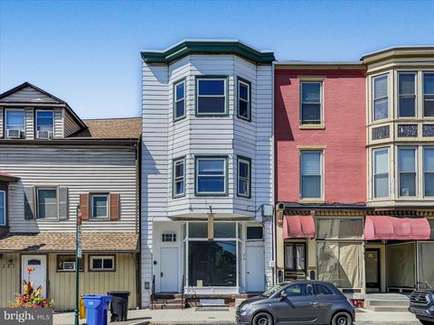 219 S UNION STREET MIDDLETOWN PA 17057