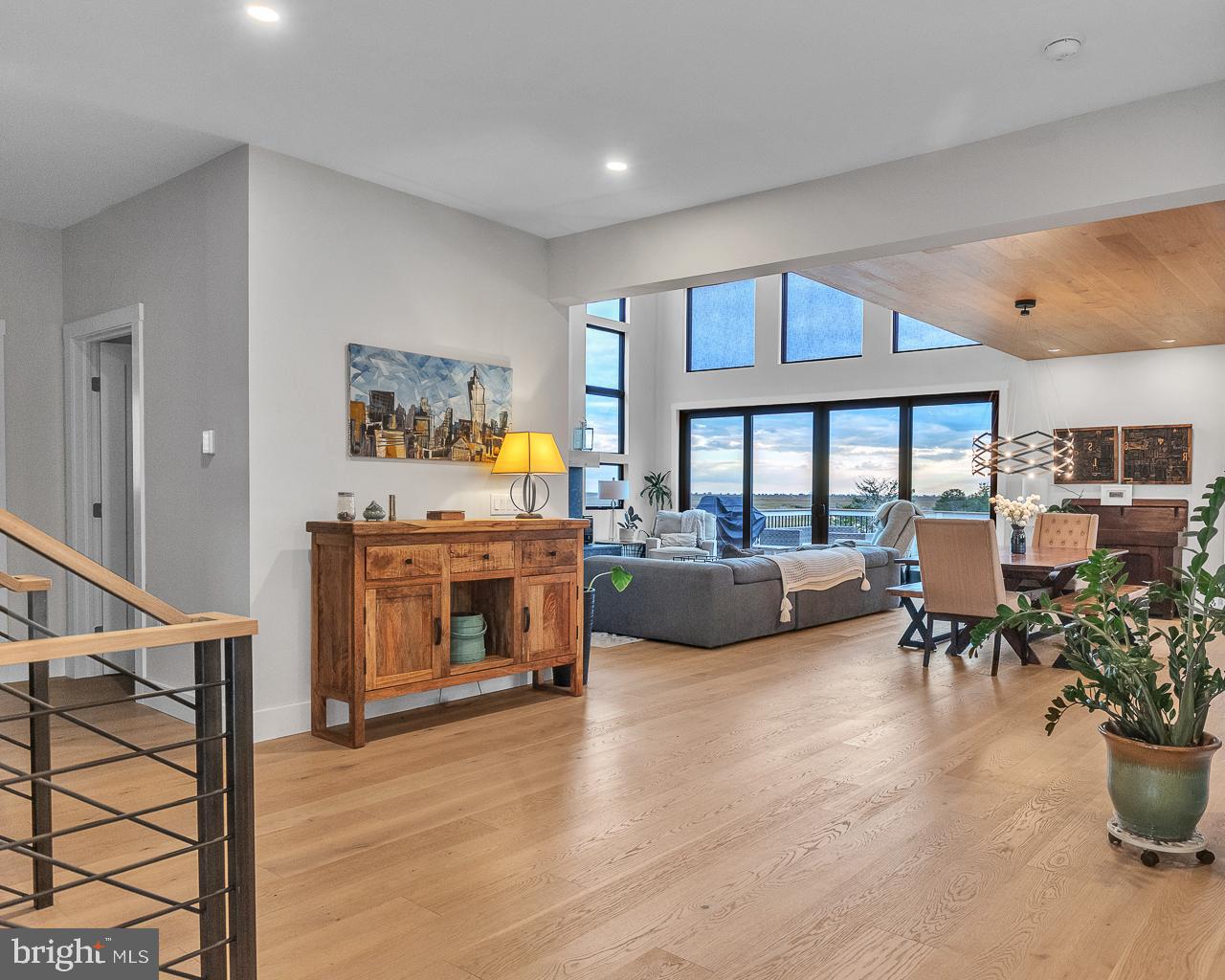 637 CEDAR RUN DOCK ROAD