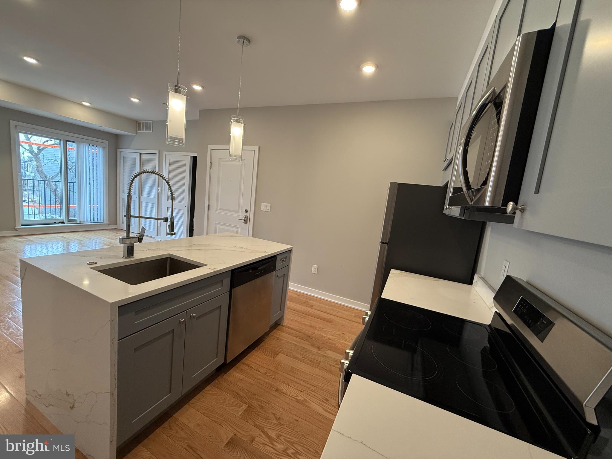 PHILADELPHIA - Residential Lease