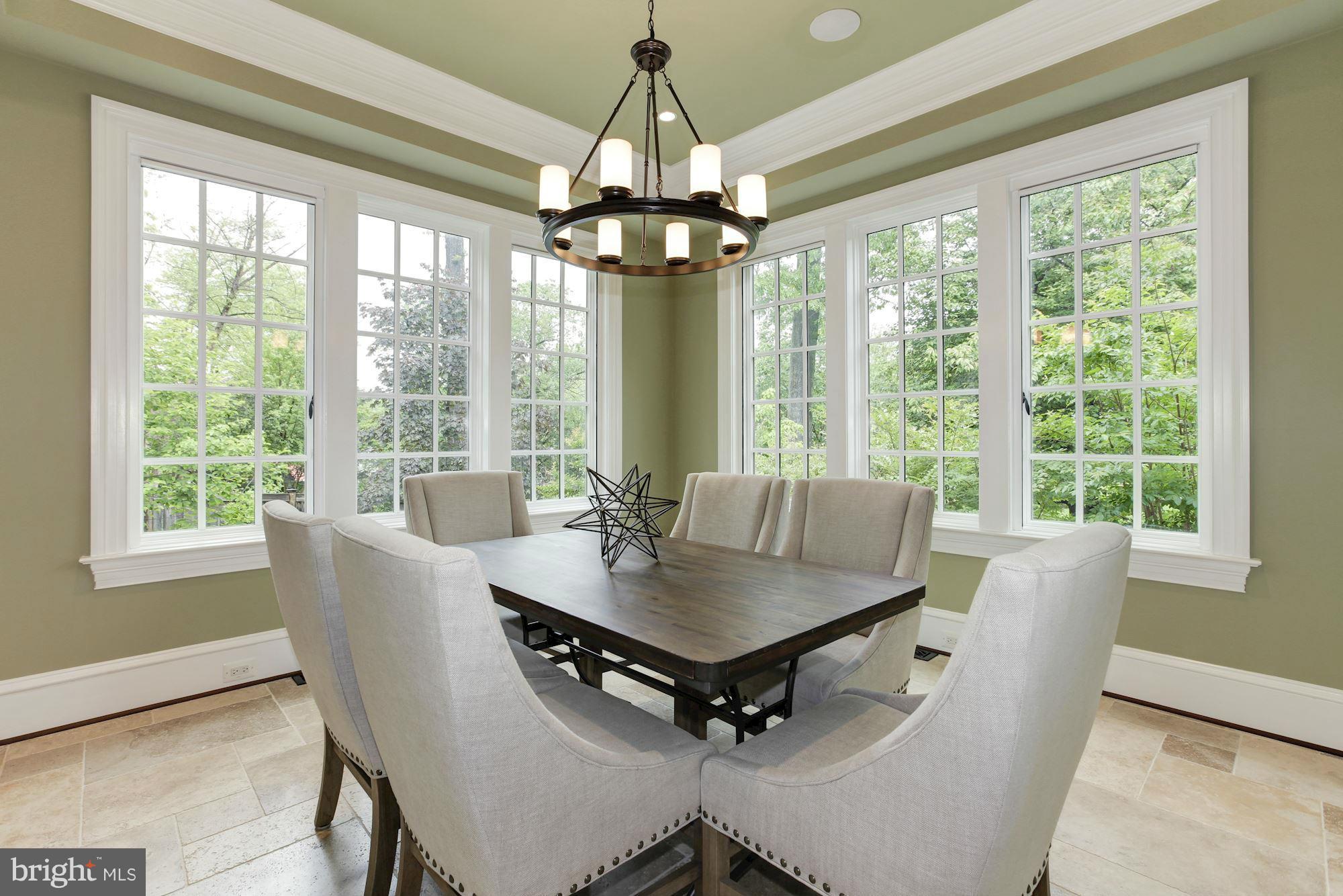 BERKSHIRE OAKWOOD - Residential