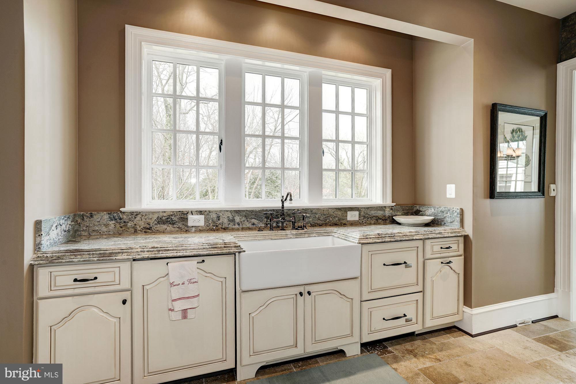 BERKSHIRE OAKWOOD - Residential