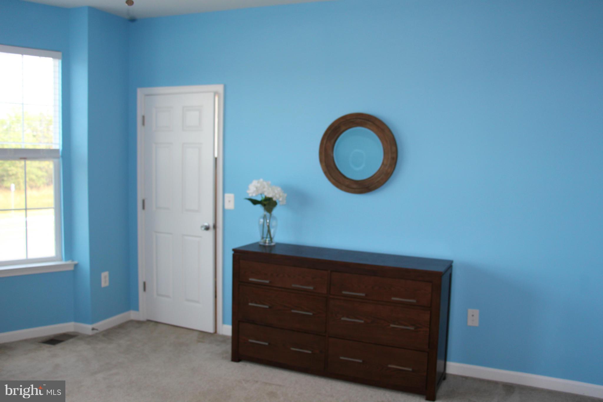 RESIDENCES AT DULLES PRK - Residential