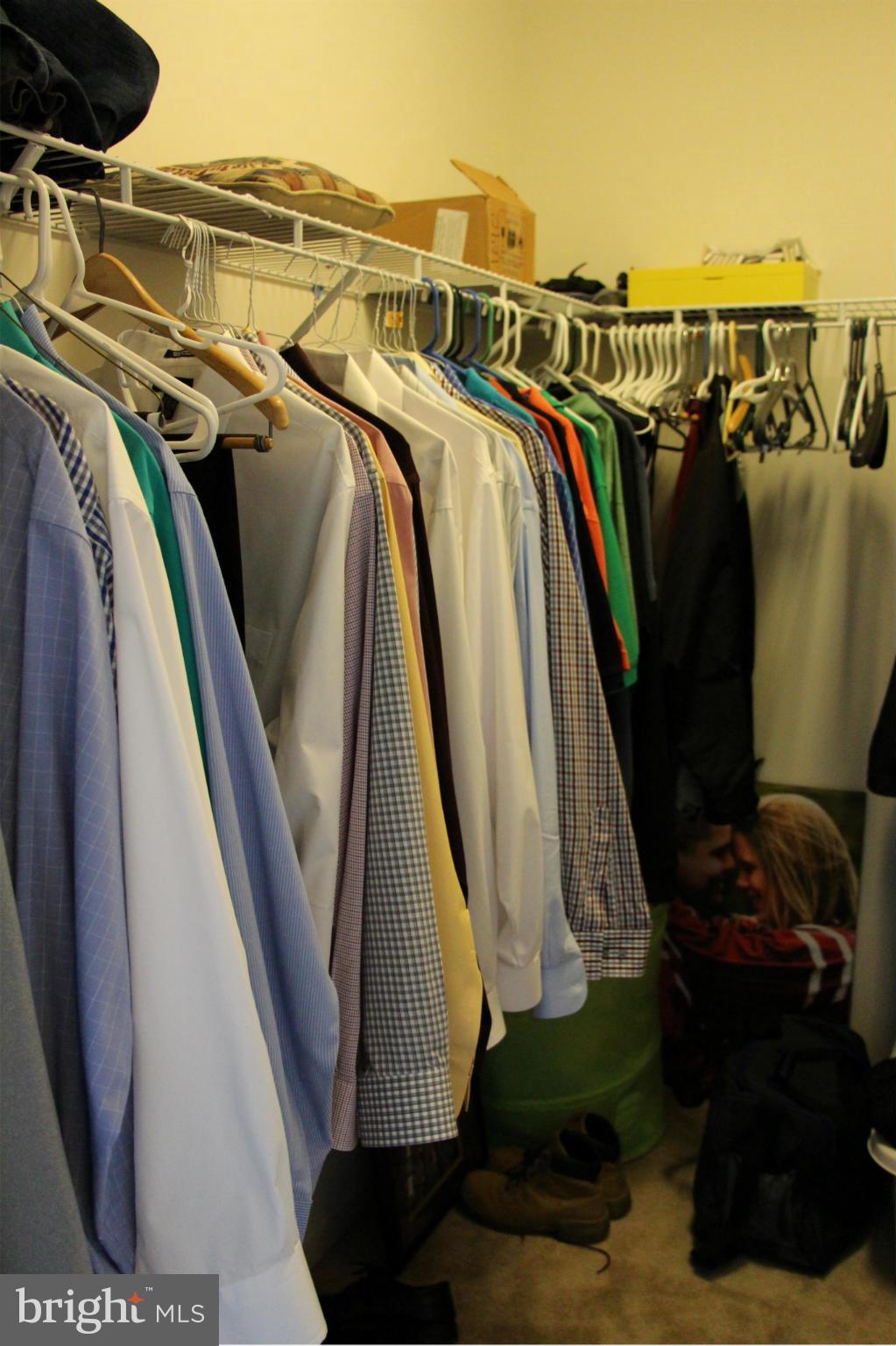 RESIDENCES AT DULLES PRK - Residential