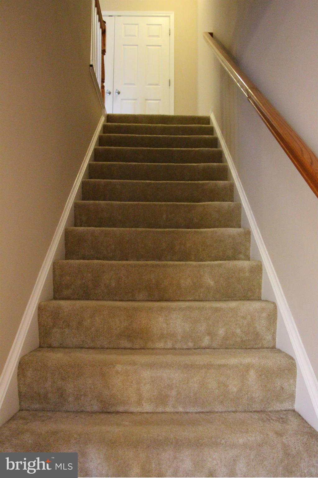 RESIDENCES AT DULLES PRK - Residential