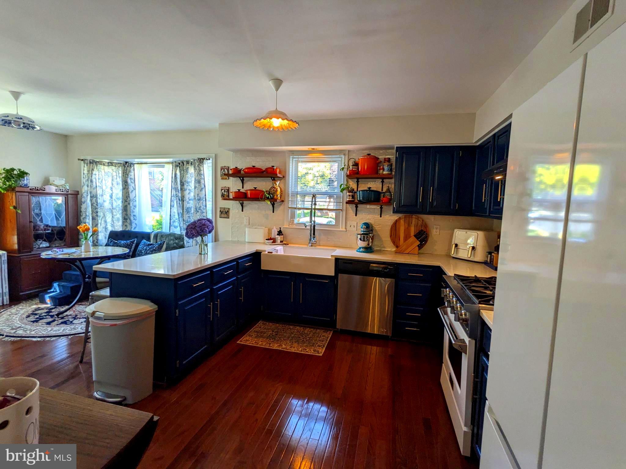 KINGSTOWNE - Residential Lease