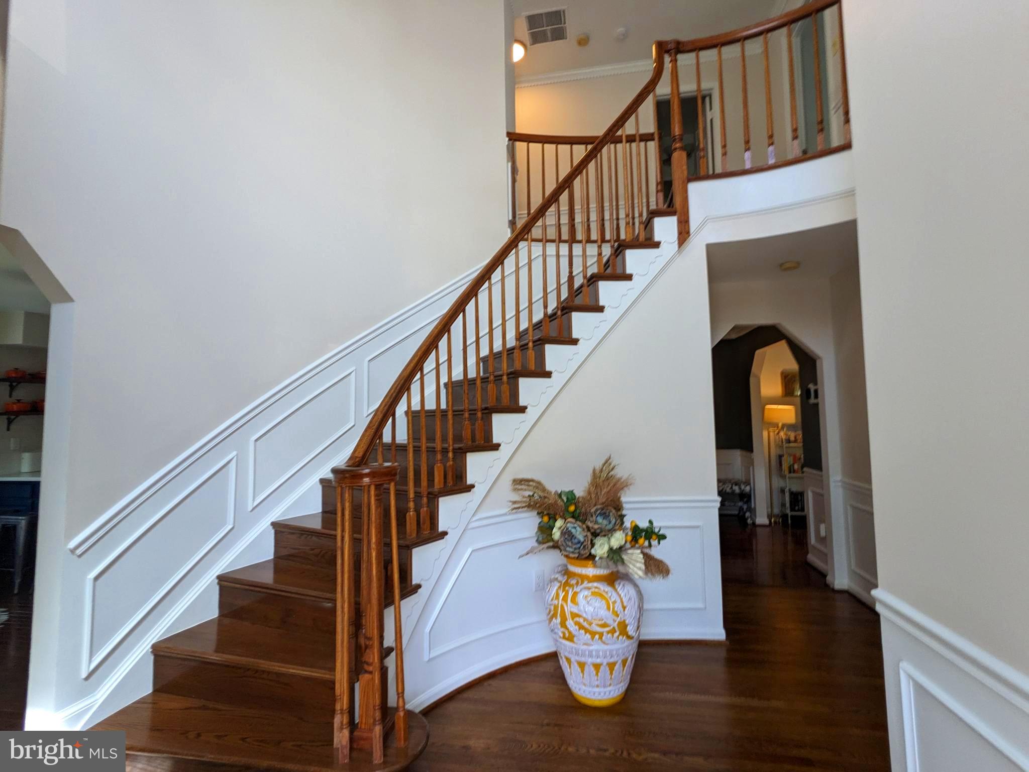 KINGSTOWNE - Residential Lease