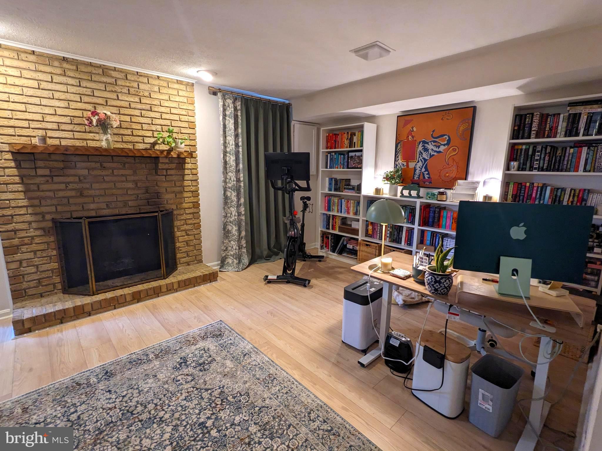 KINGSTOWNE - Residential Lease