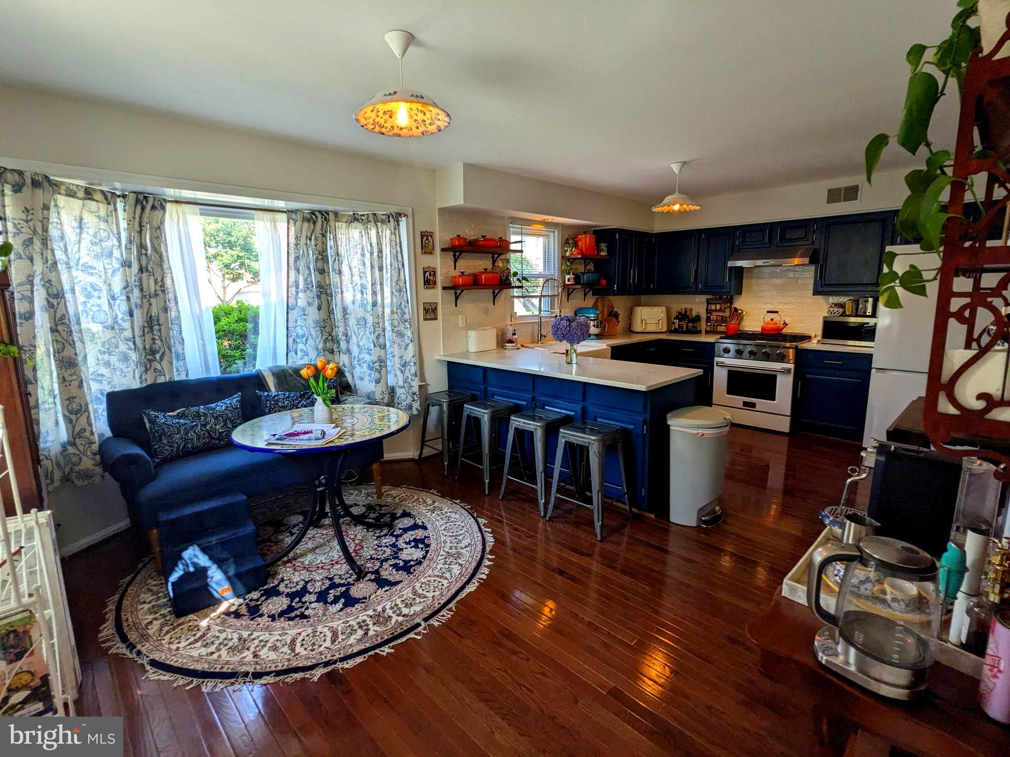 KINGSTOWNE - Residential Lease