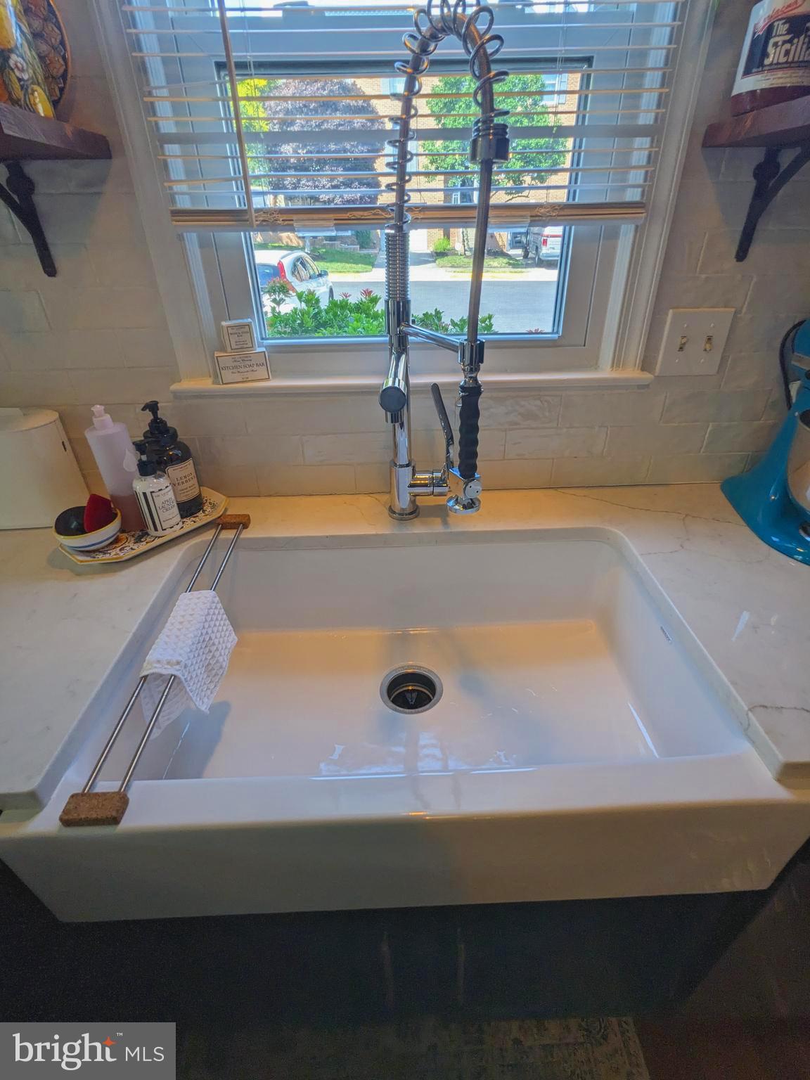 KINGSTOWNE - Residential Lease