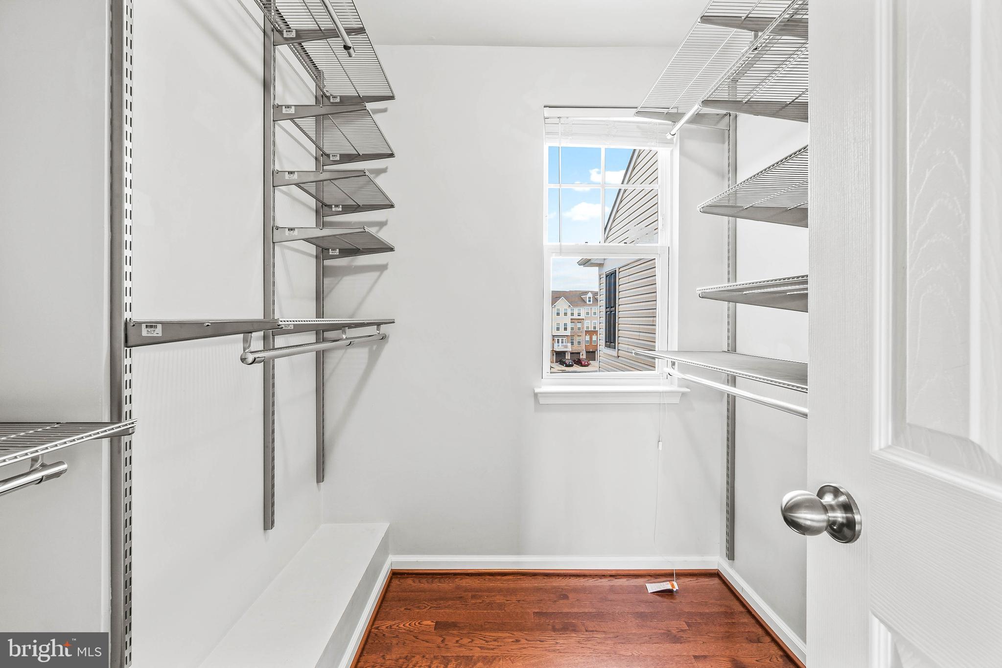 SUMMERWALK AT STONE RIDGE - Residential Lease