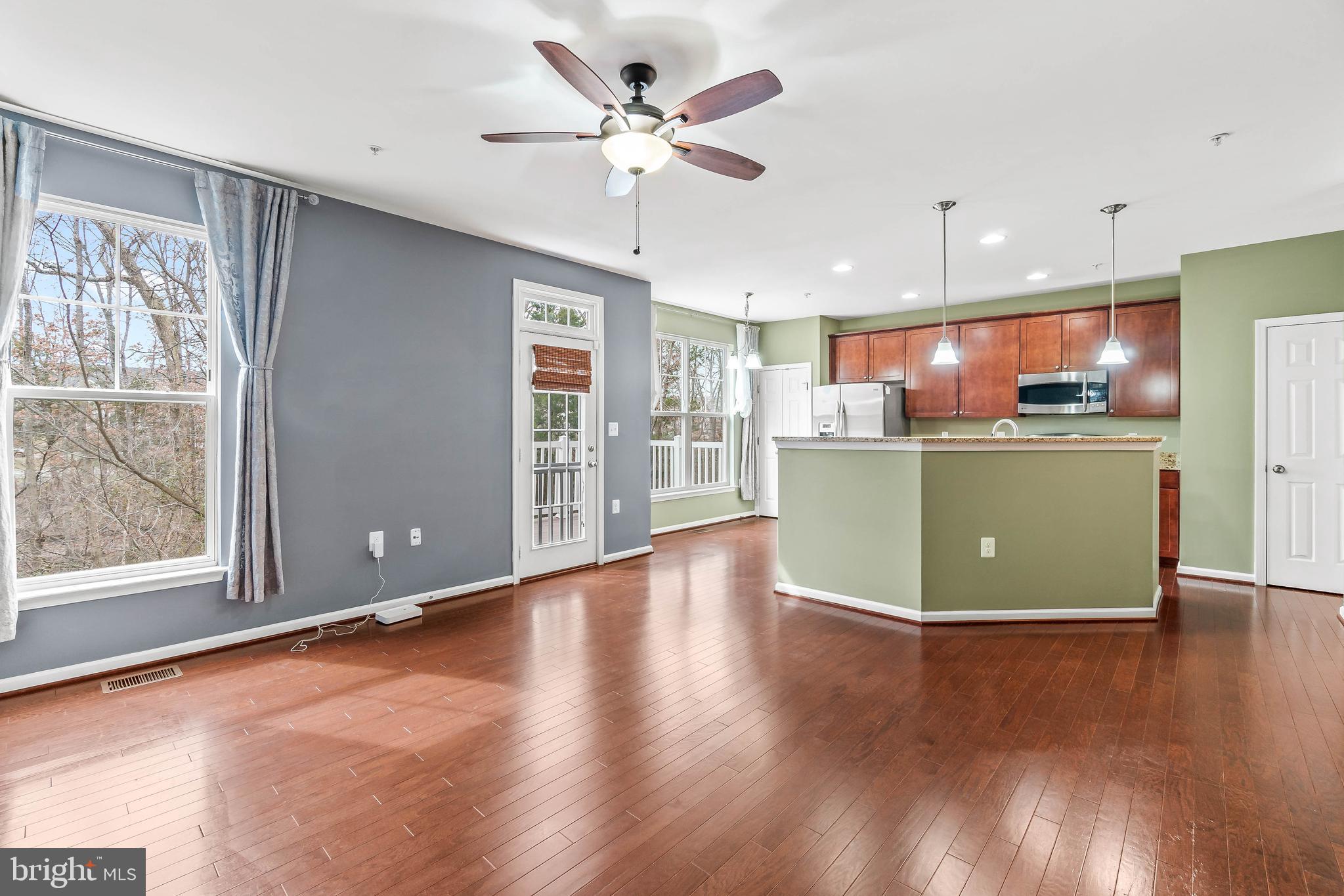 SUMMERWALK AT STONE RIDGE - Residential Lease