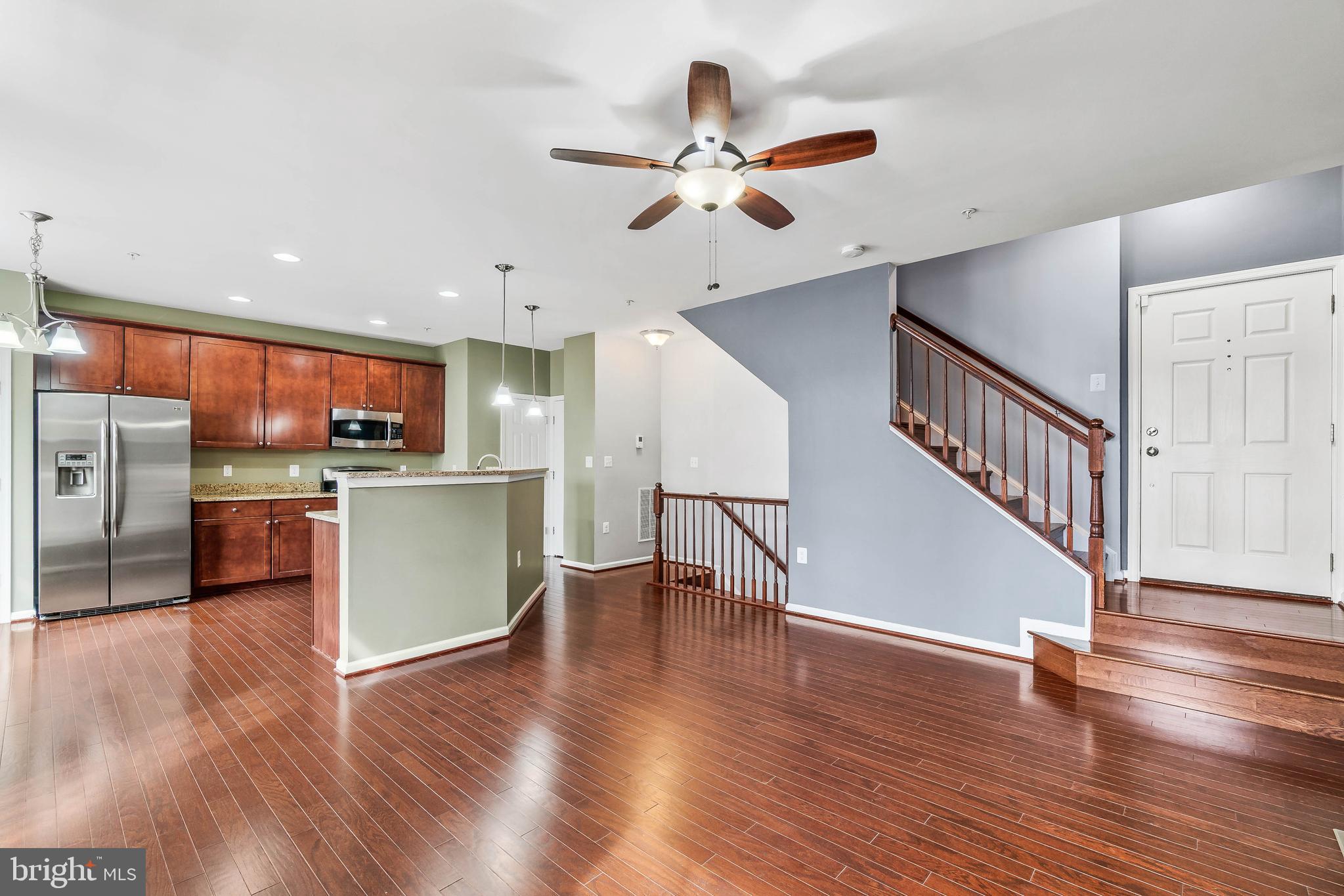 SUMMERWALK AT STONE RIDGE - Residential Lease