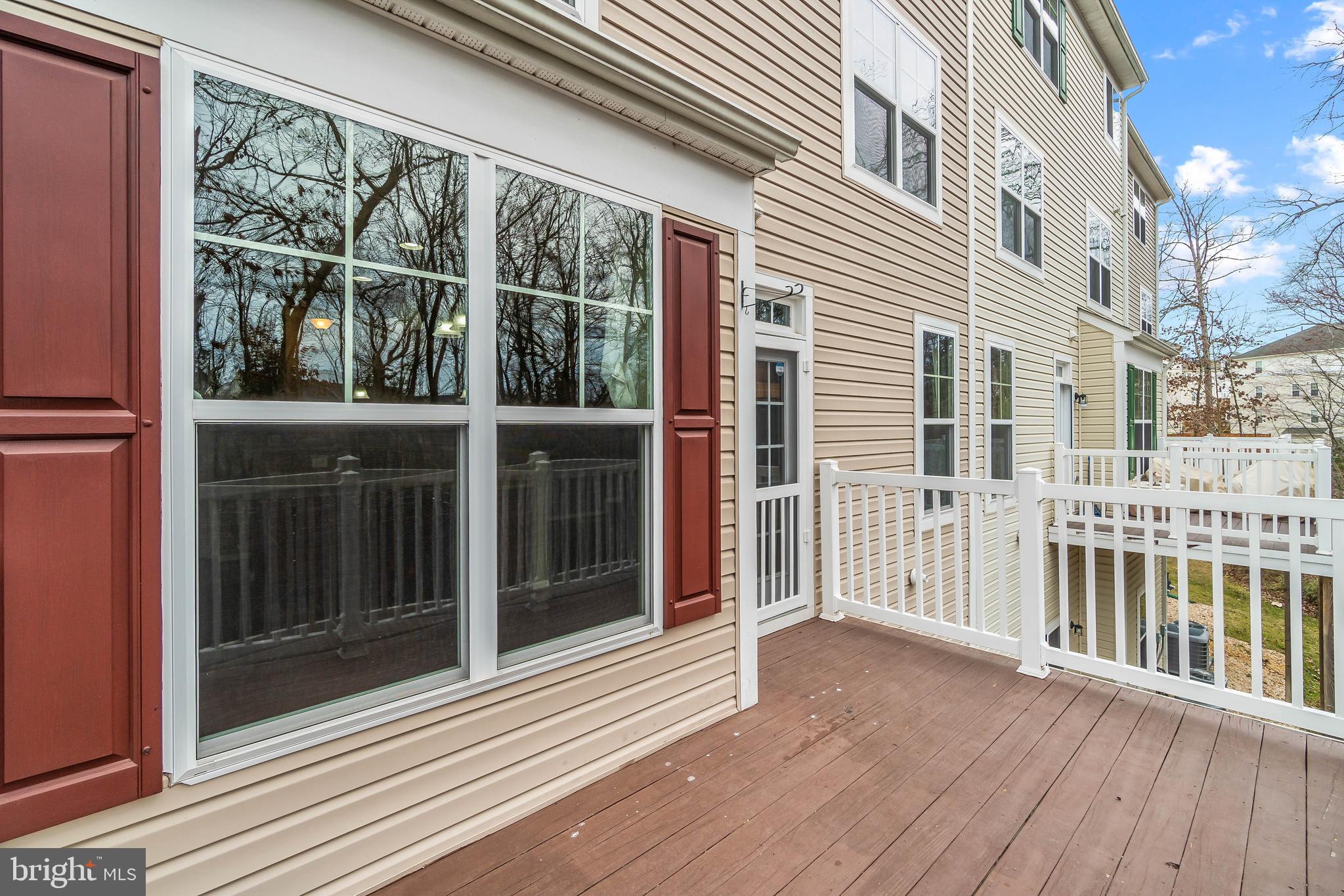 SUMMERWALK AT STONE RIDGE - Residential Lease