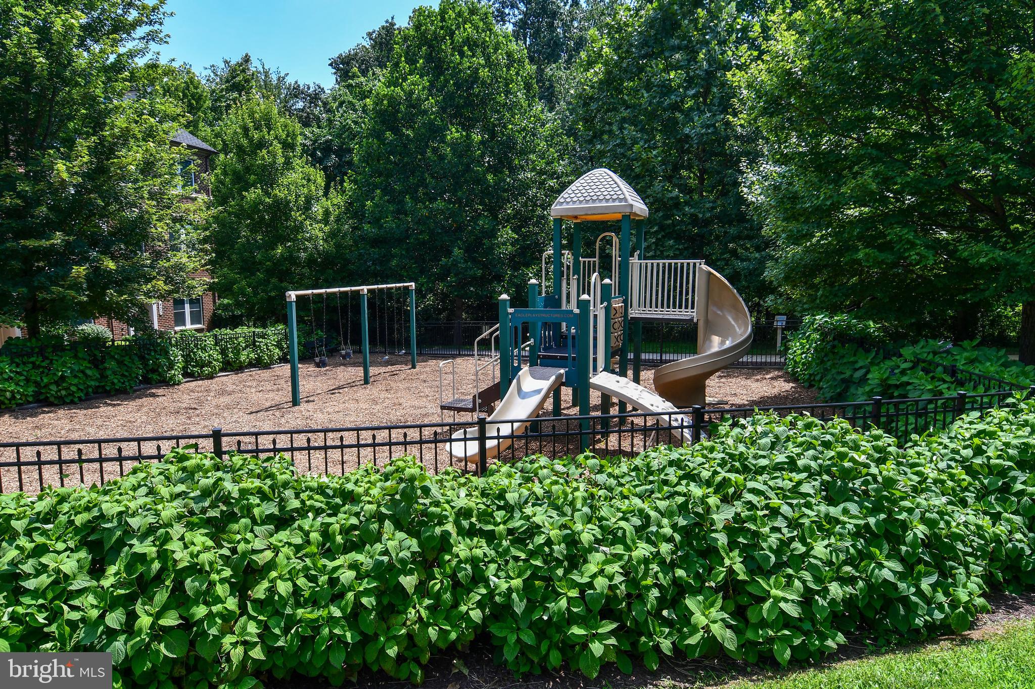 WATKINS MILL TOWN CENTER - Residential Lease