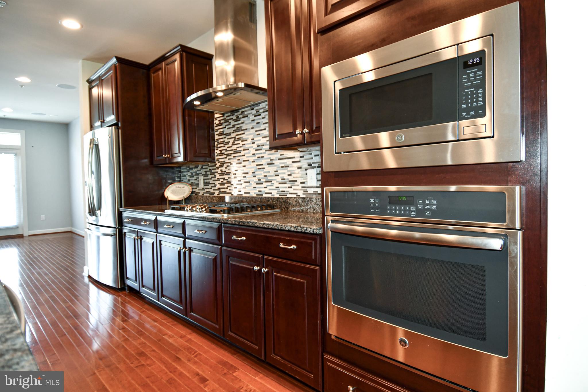 WATKINS MILL TOWN CENTER - Residential Lease