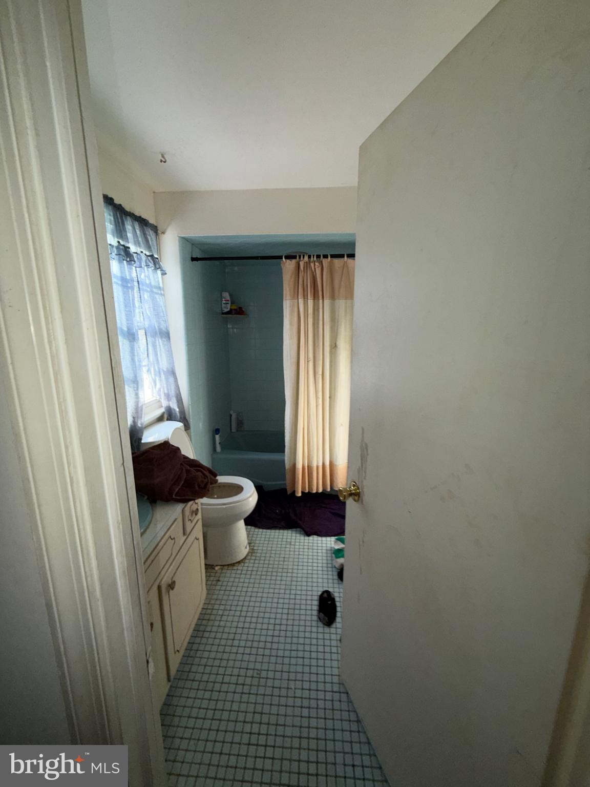 GULPH MILLS VIL - Residential