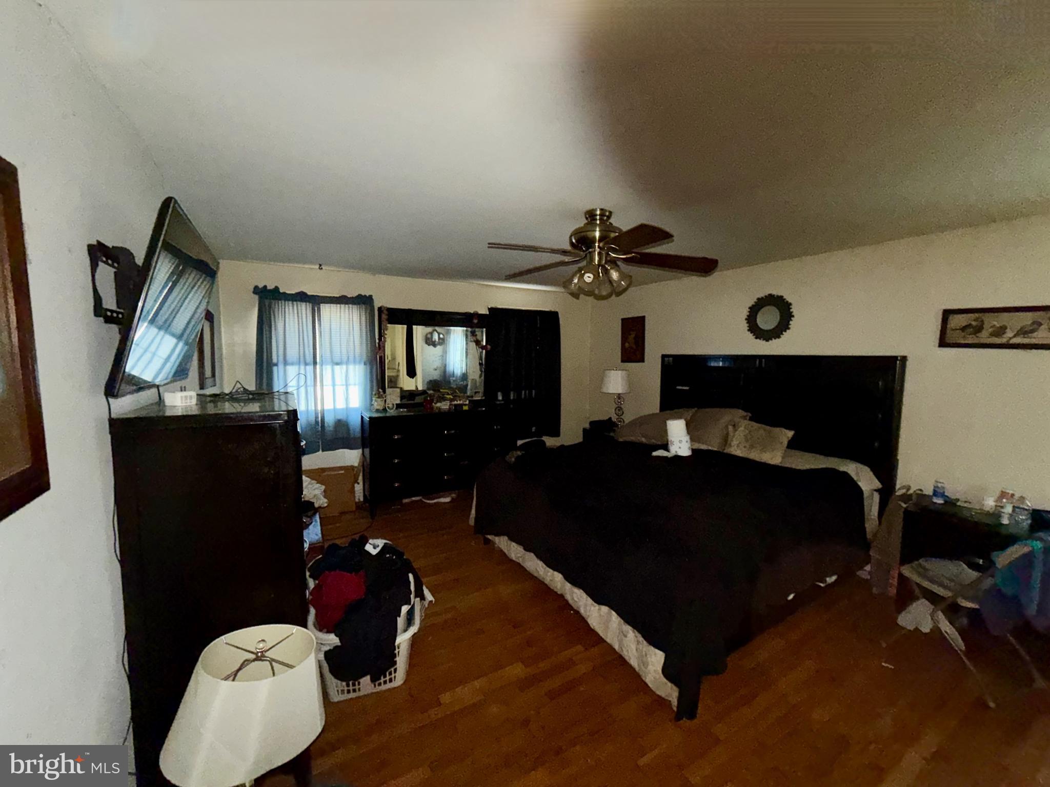 GULPH MILLS VIL - Residential