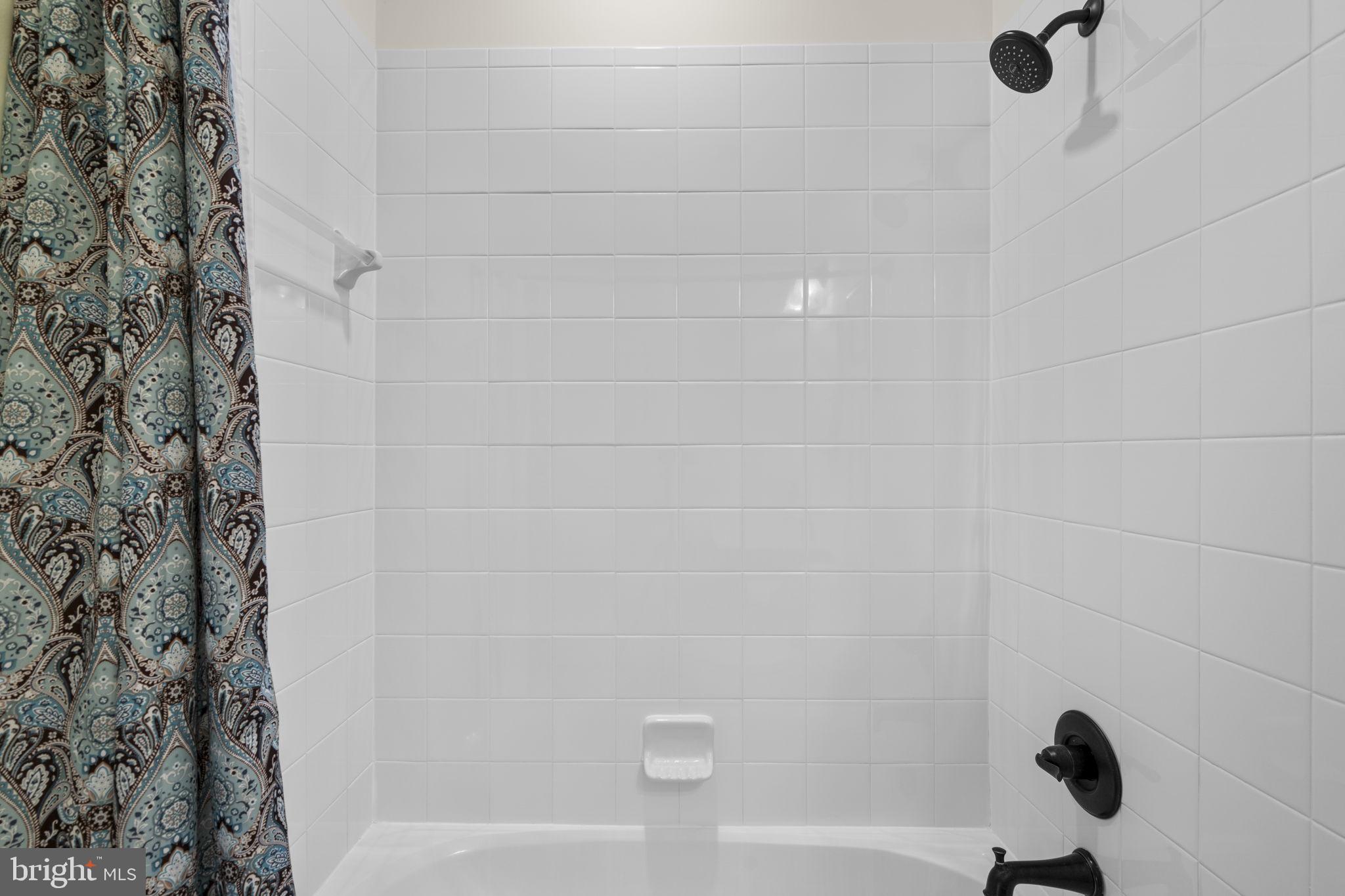 WOODBOURNE MANOR - Residential