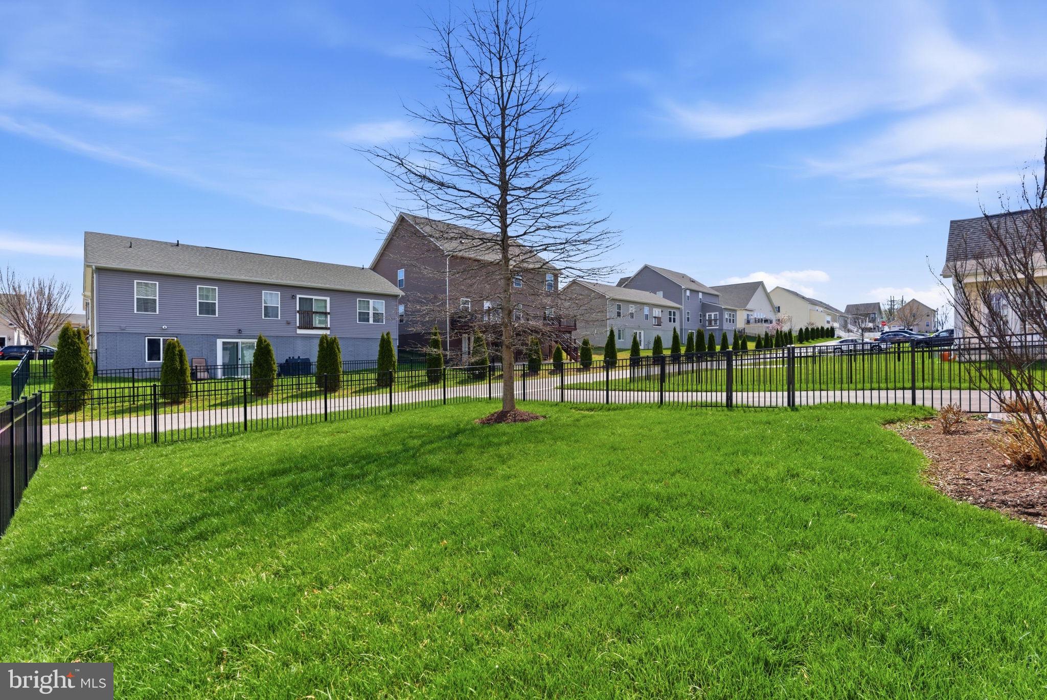 WOODBOURNE MANOR - Residential