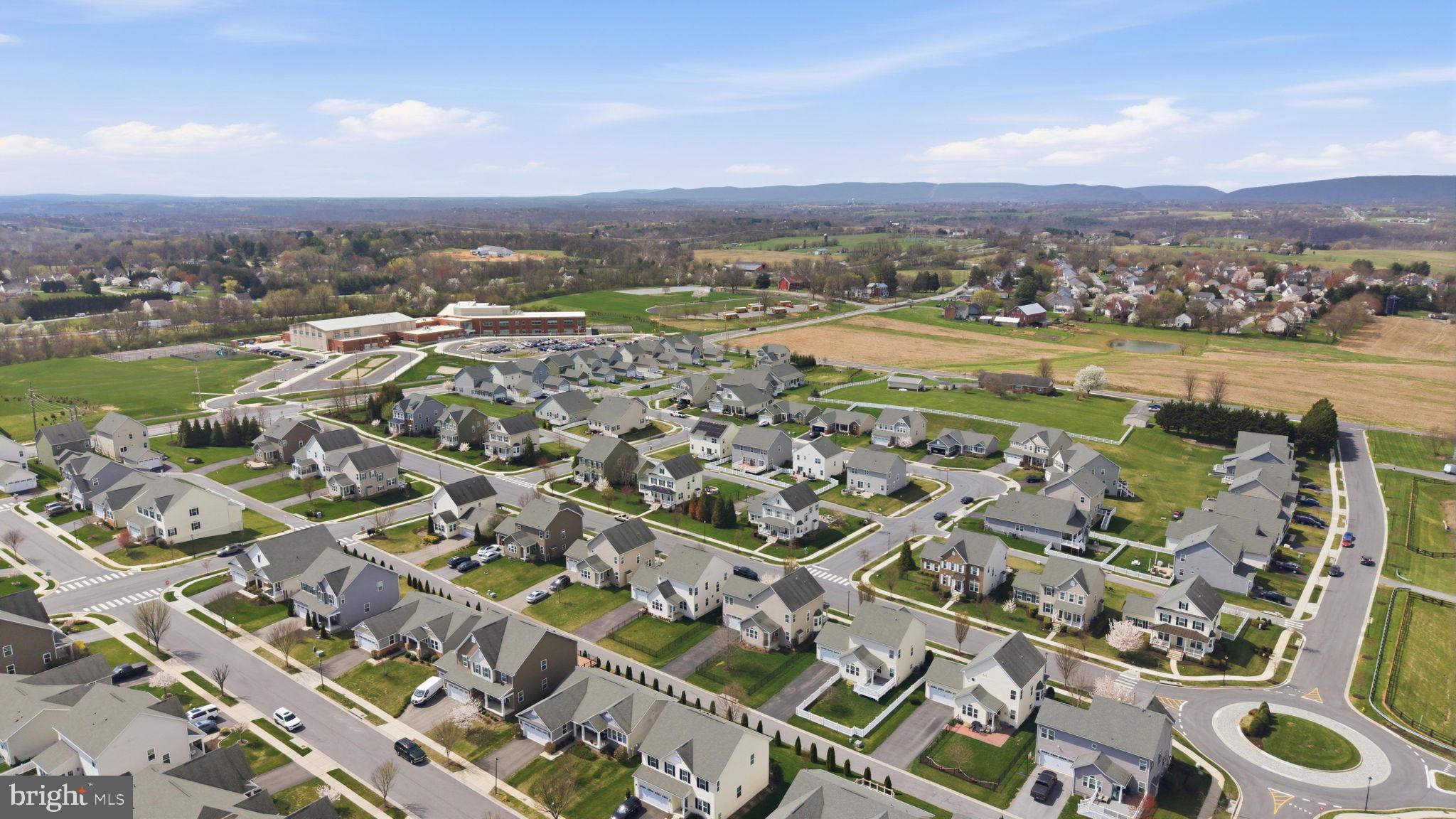 WOODBOURNE MANOR - Residential