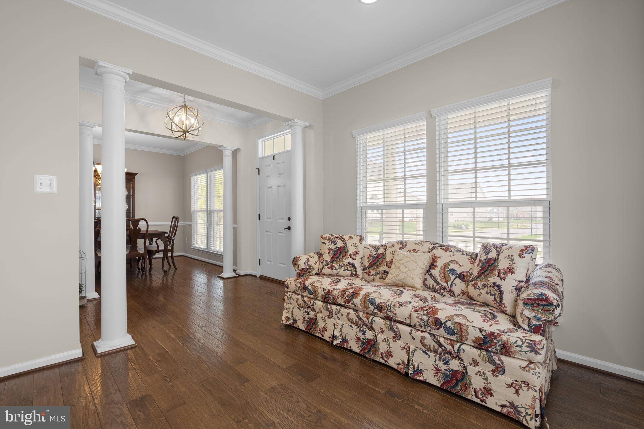 WOODBOURNE MANOR - Residential