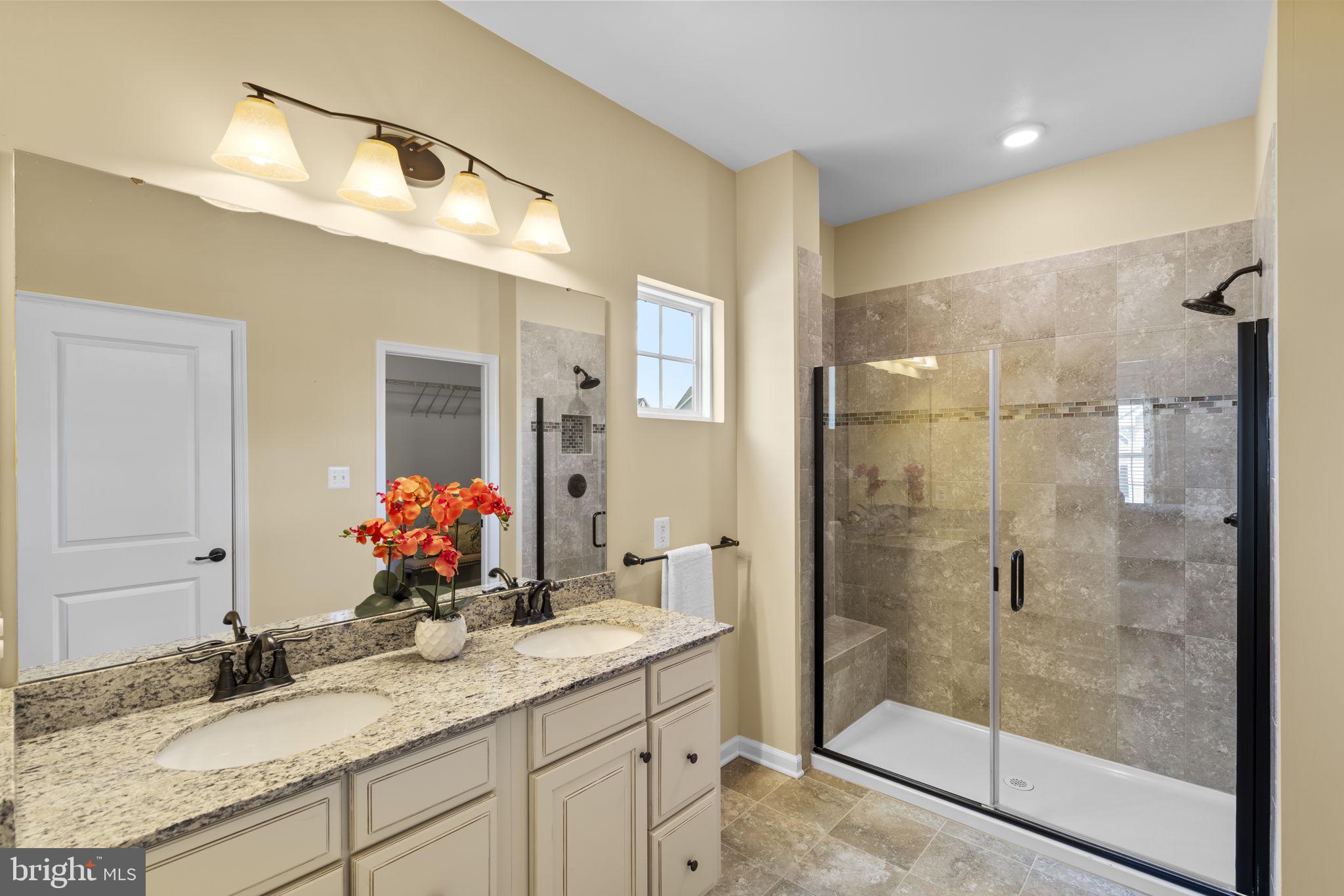 WOODBOURNE MANOR - Residential