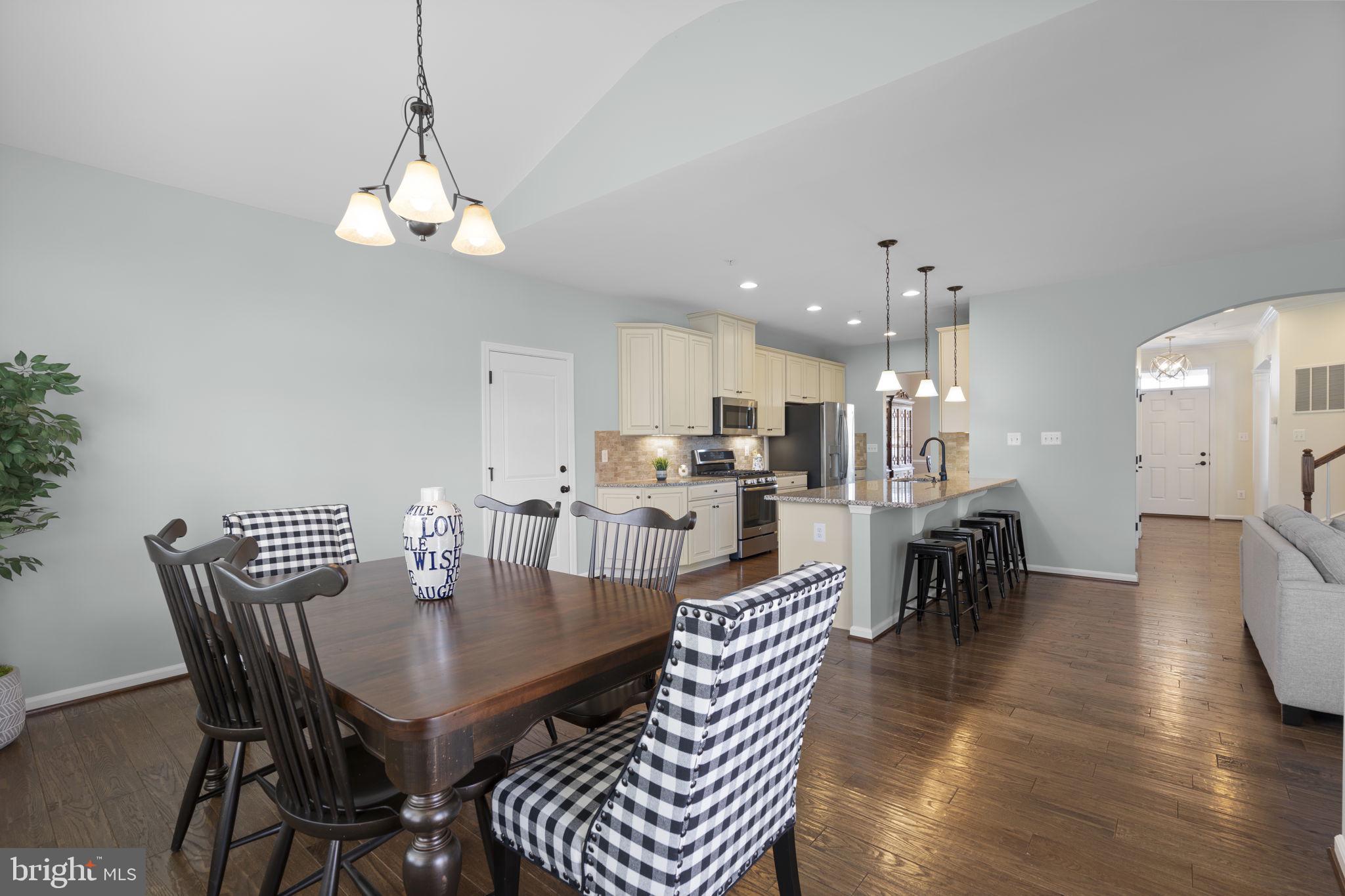 WOODBOURNE MANOR - Residential