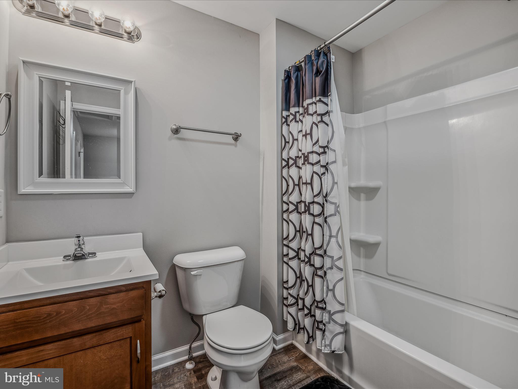 PRINCETON SHOALS - Residential