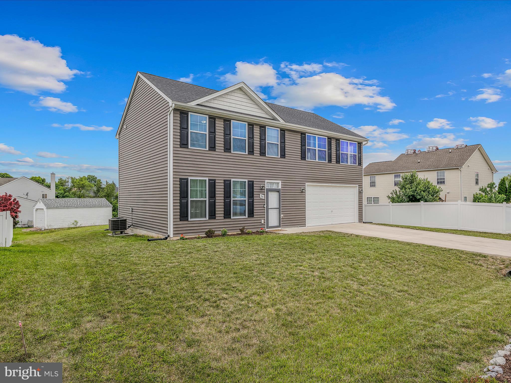 PRINCETON SHOALS - Residential