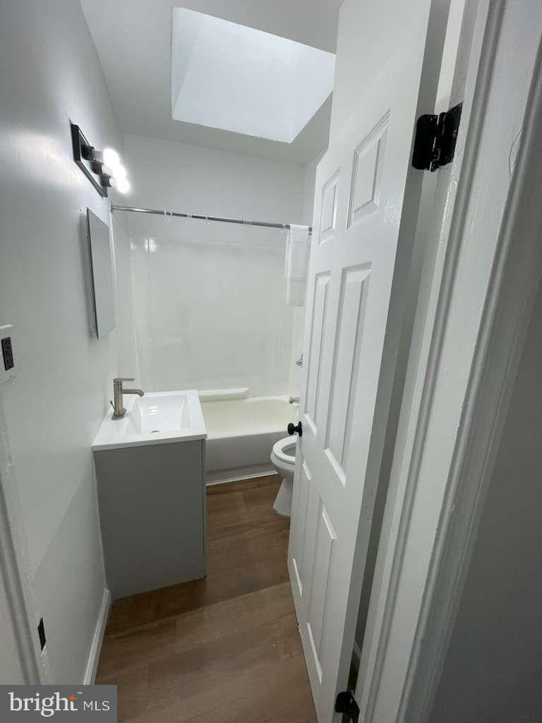 WINSTON GOVANS - Residential