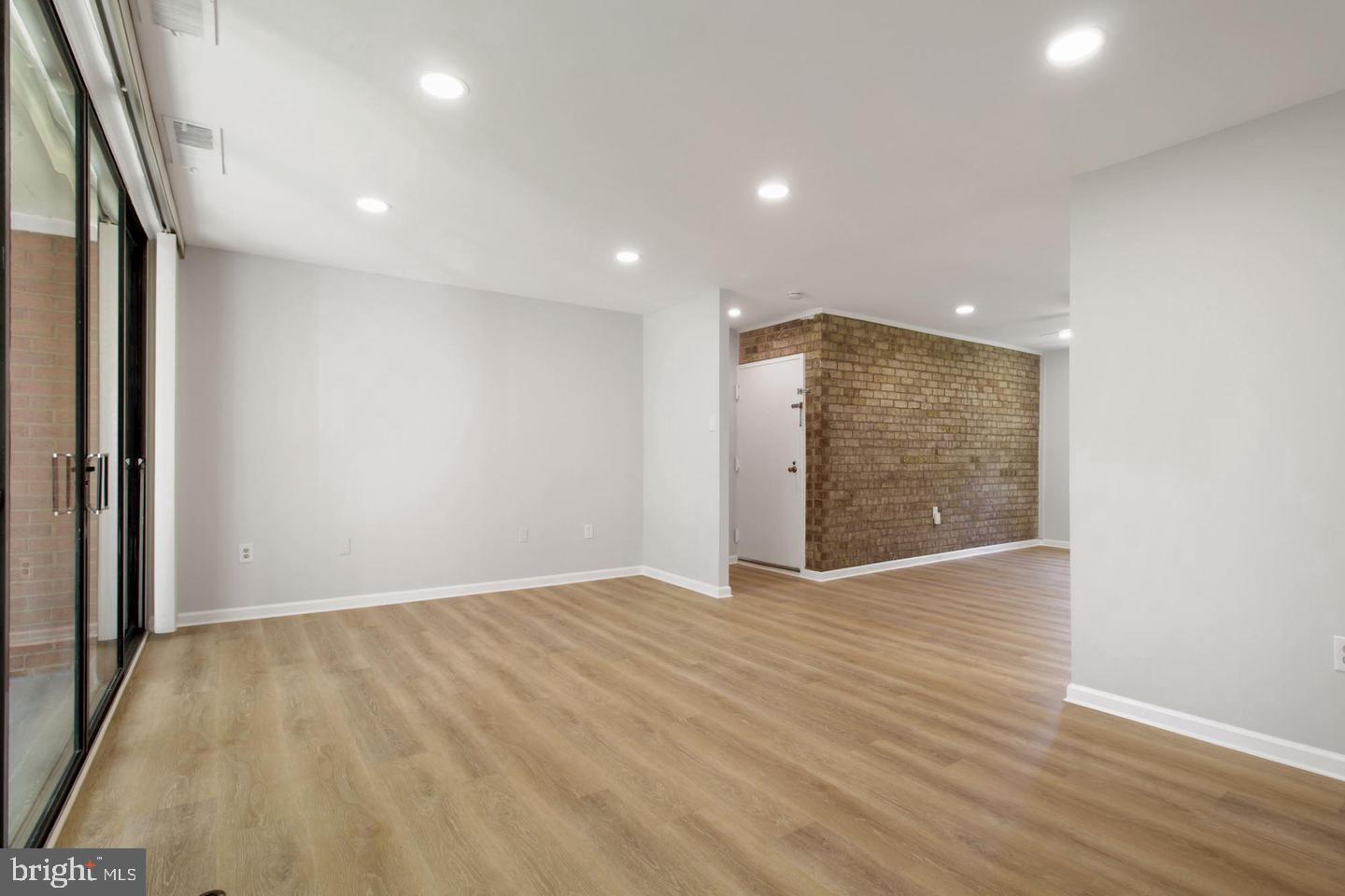 728 QUINCE ORCHARD BOULEVARD 201