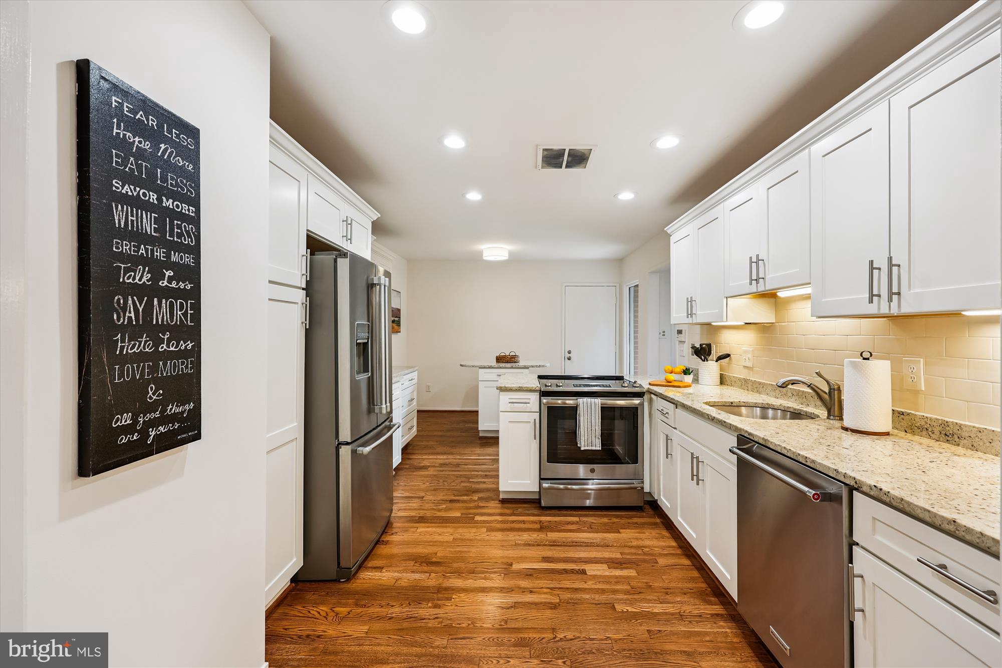 FAWSETT FARMS MANOR - Residential