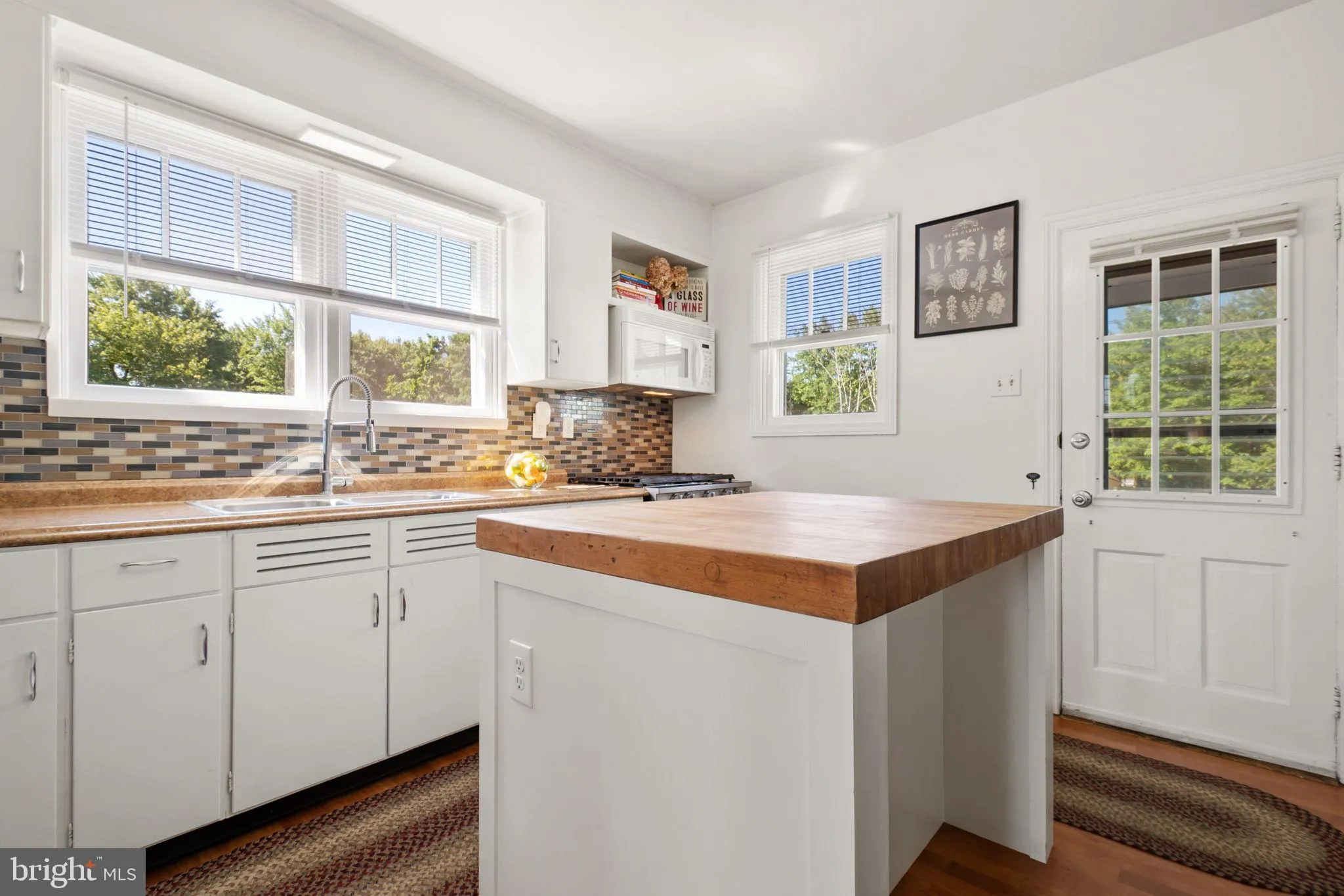 Coopersburg, Pennsylvania 18036, United States, 4 Bedrooms Bedrooms, ,2 BathroomsBathrooms,Residential,Active,227200