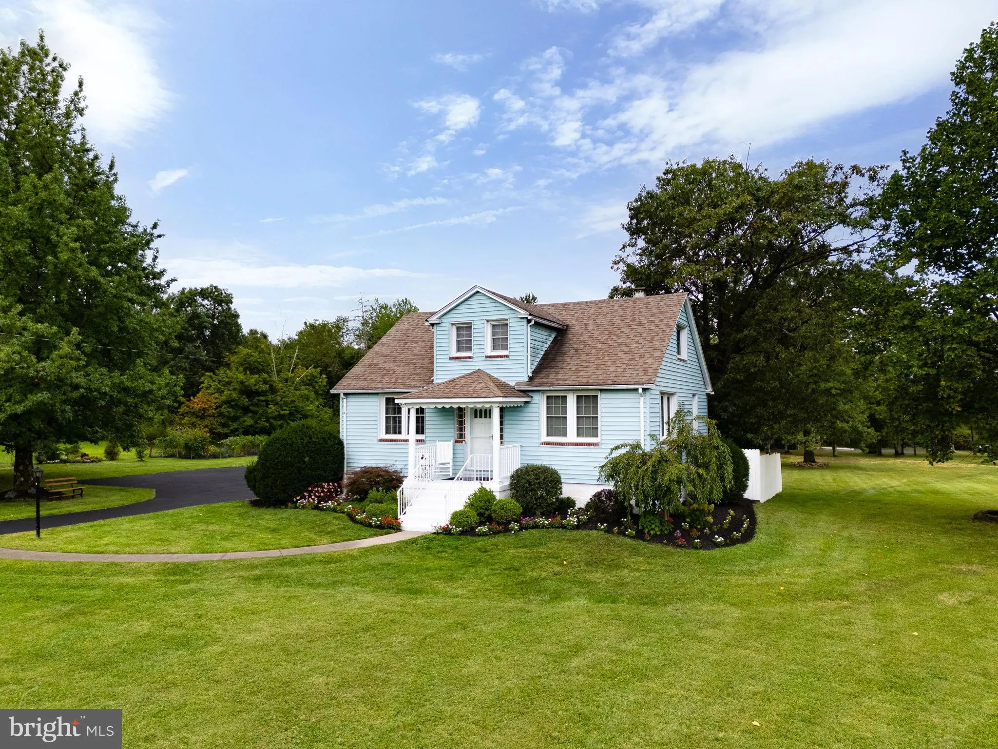 Coopersburg, Pennsylvania 18036, United States, 4 Bedrooms Bedrooms, ,2 BathroomsBathrooms,Residential,Active,227200