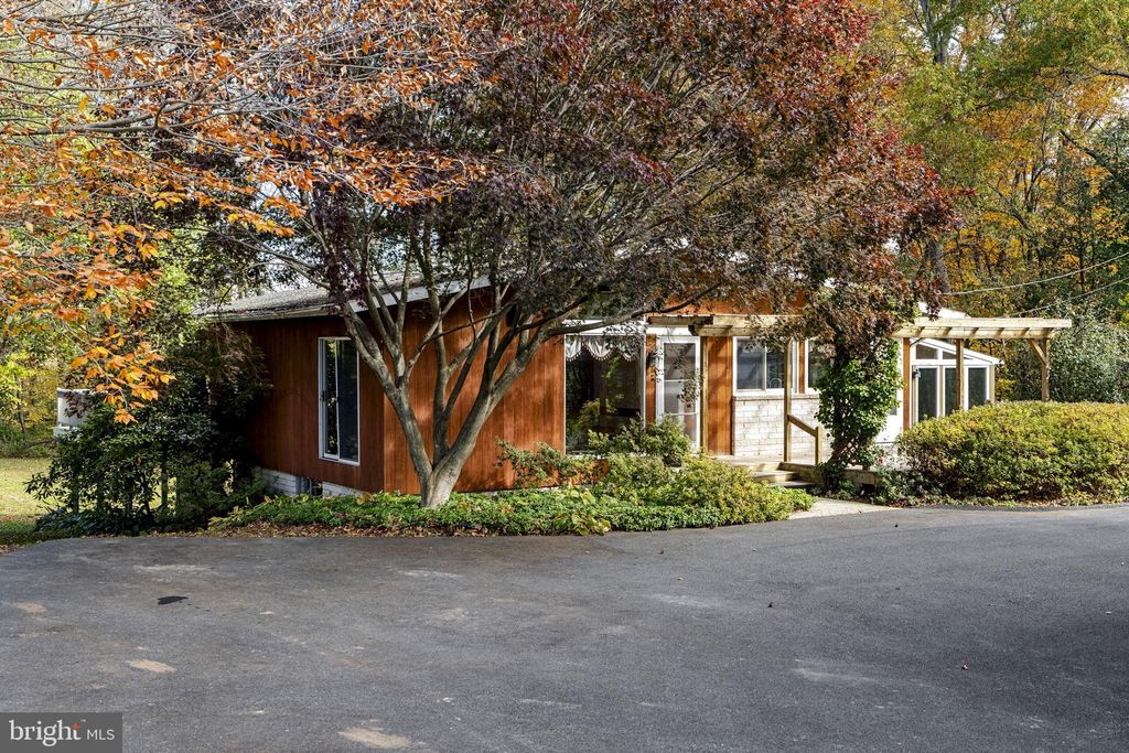 Photo of 269 Sheep Lane, MILLERSVILLE, PA 17551 (MLS # PALA2080366)