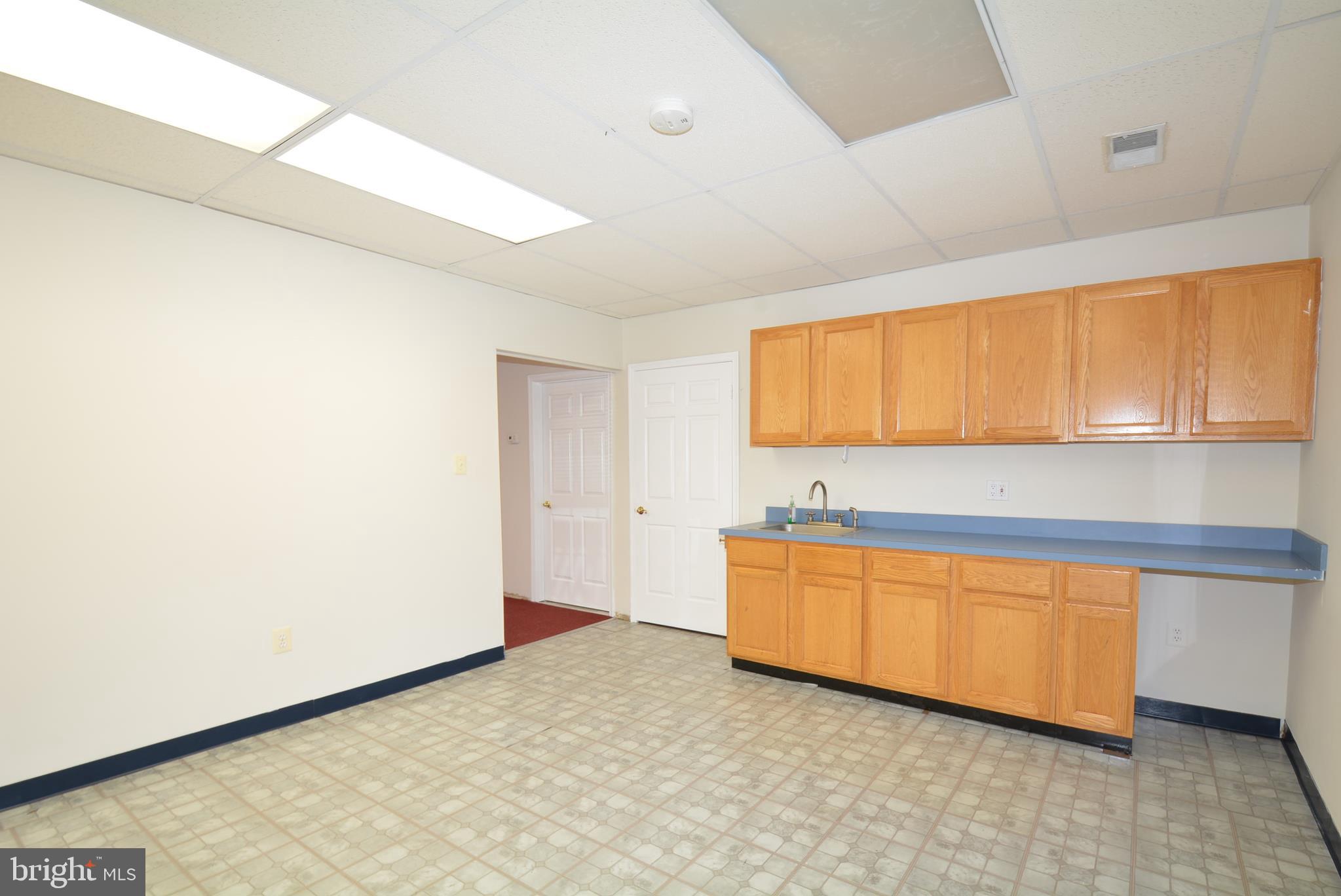 FAIRFIELD OFFICE PARK CO - Commercial Lease