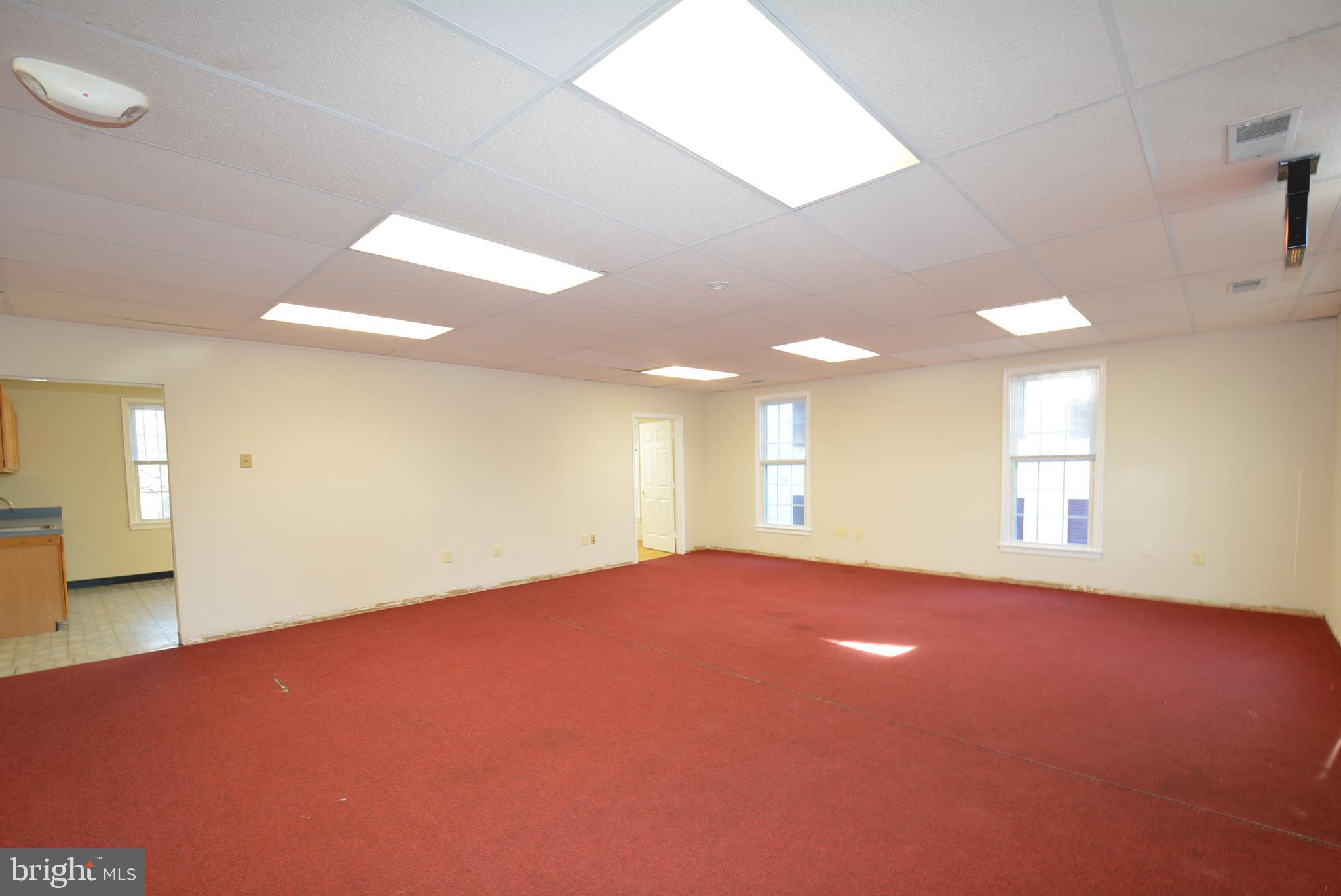 FAIRFIELD OFFICE PARK CO - Commercial Lease