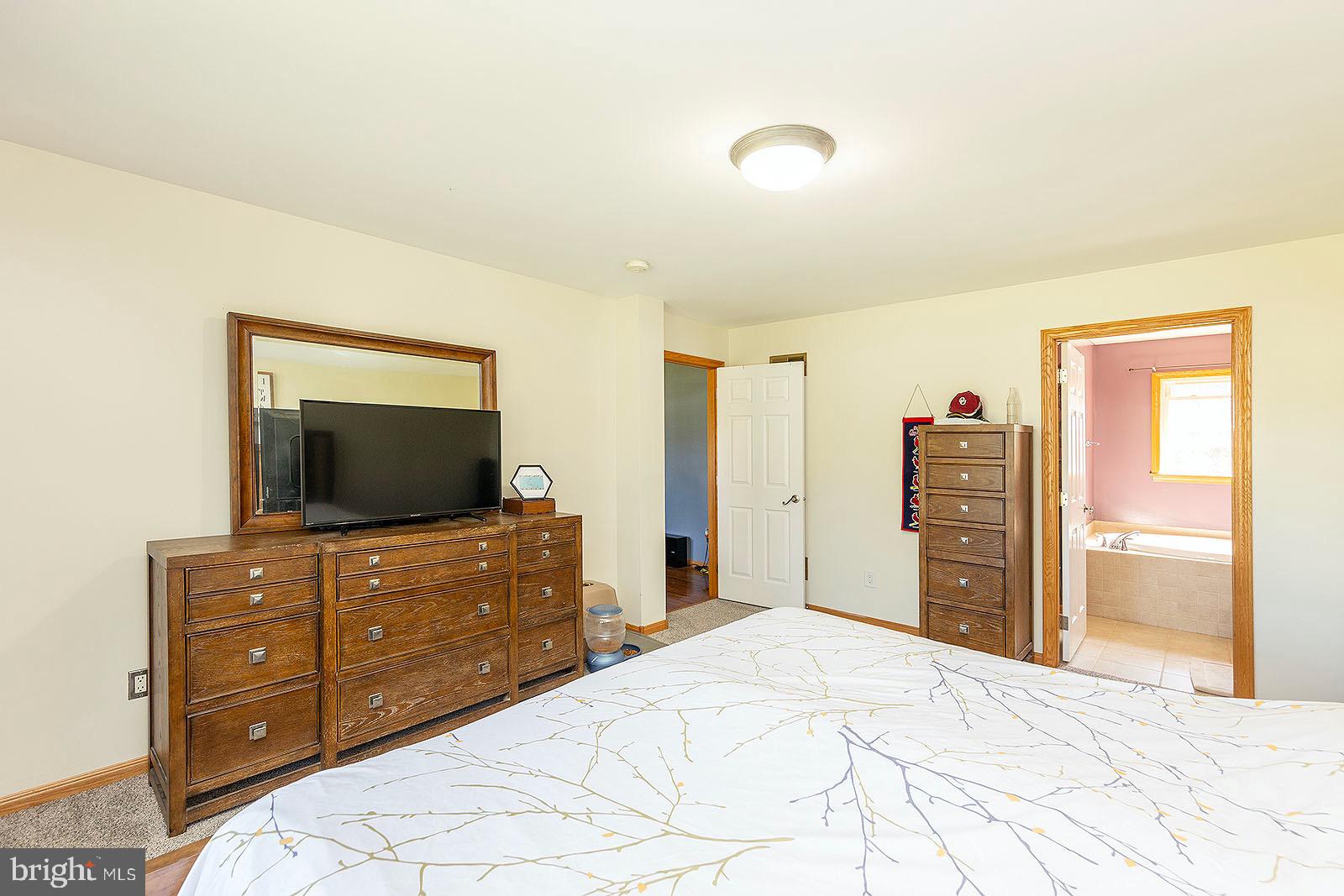 BELLWOOD ESTATES - Residential