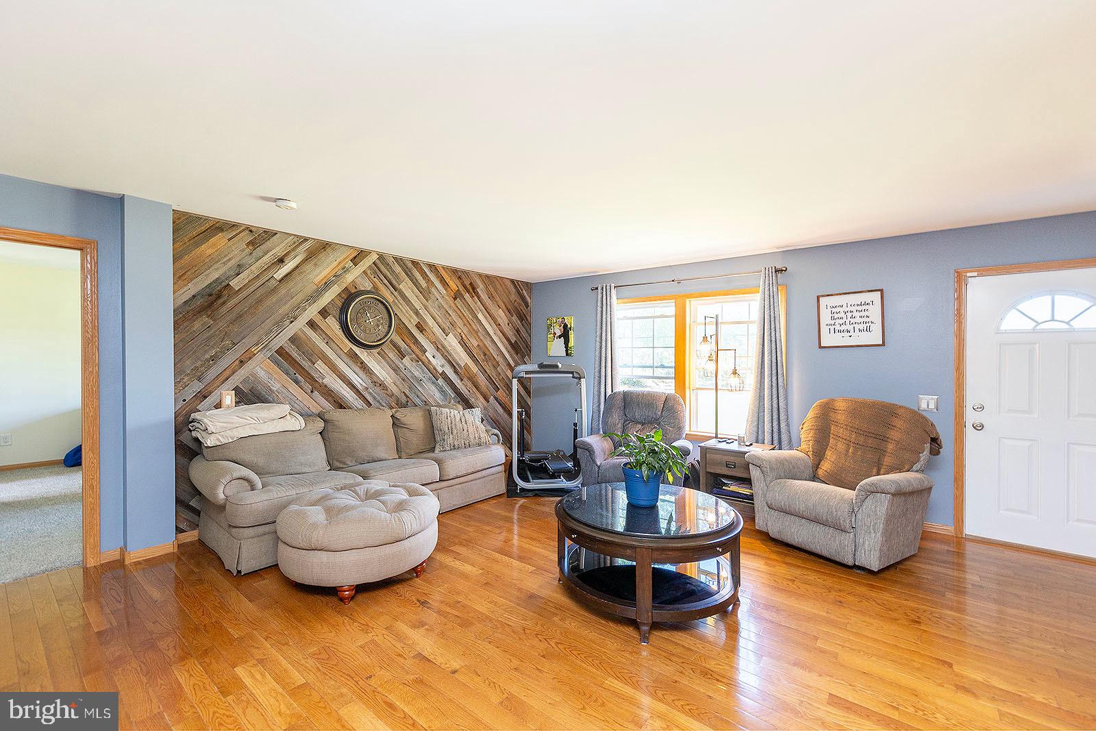 BELLWOOD ESTATES - Residential