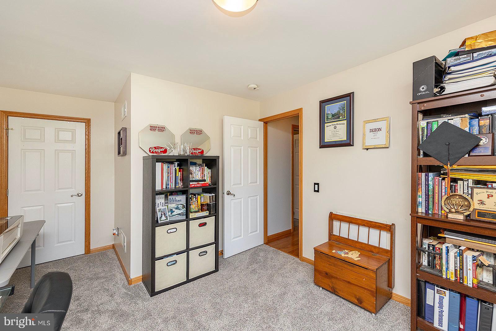 BELLWOOD ESTATES - Residential