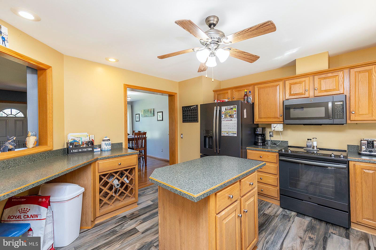 BELLWOOD ESTATES - Residential