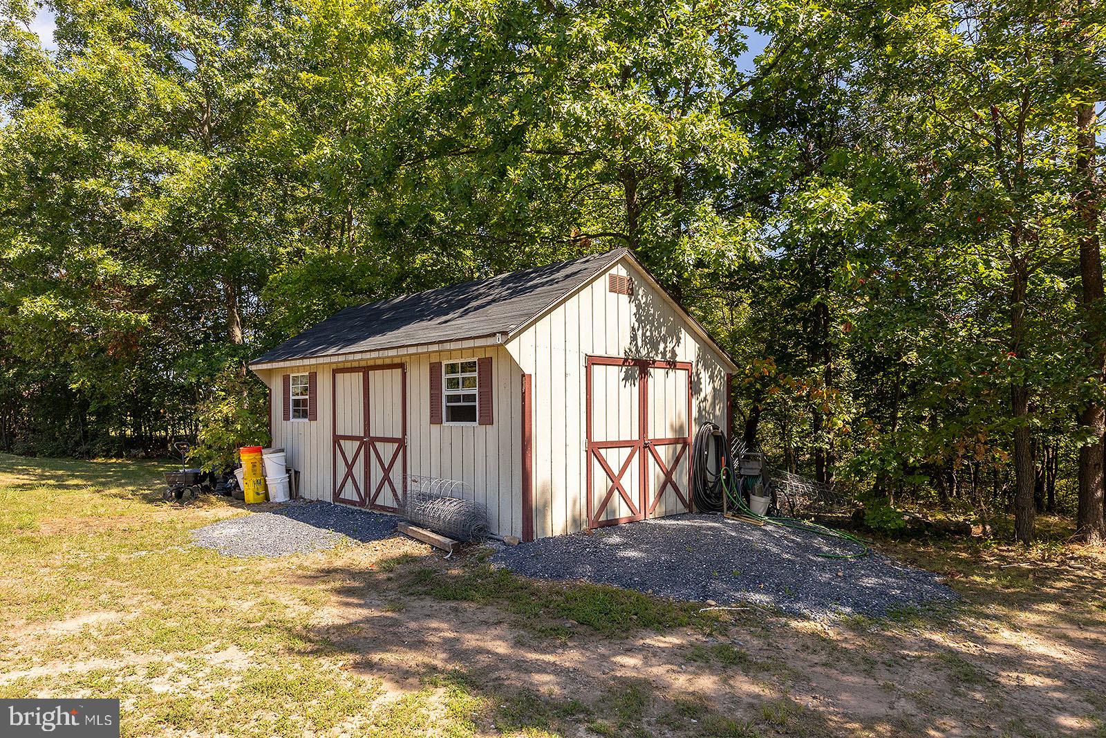 BELLWOOD ESTATES - Residential