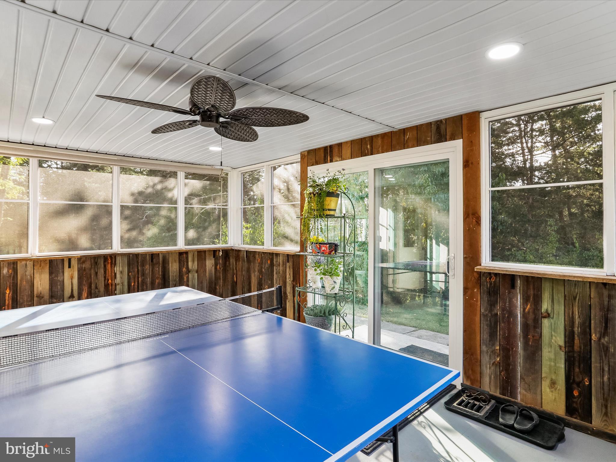 WALNUT RIDGE - Residential