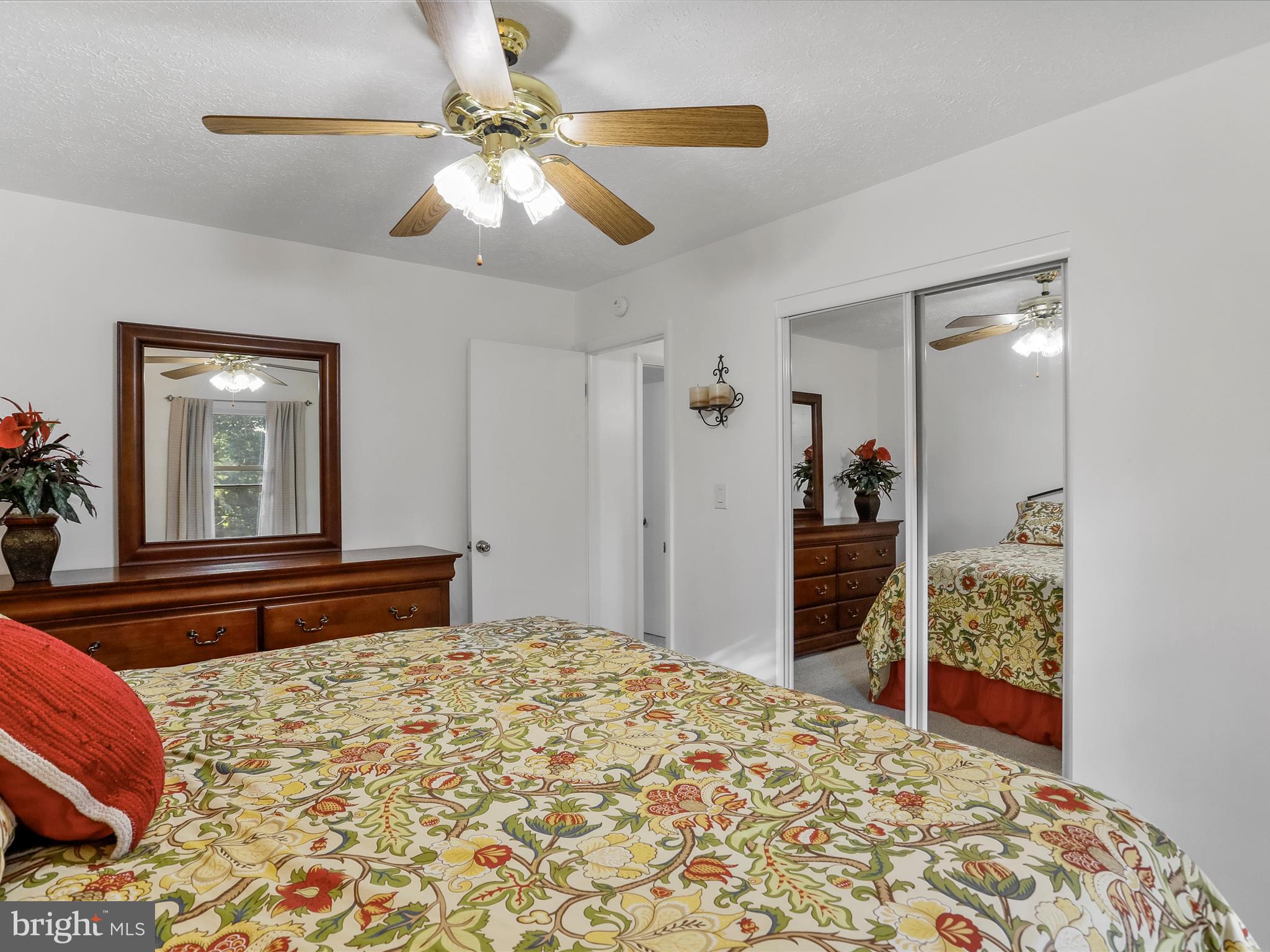 WALNUT RIDGE - Residential