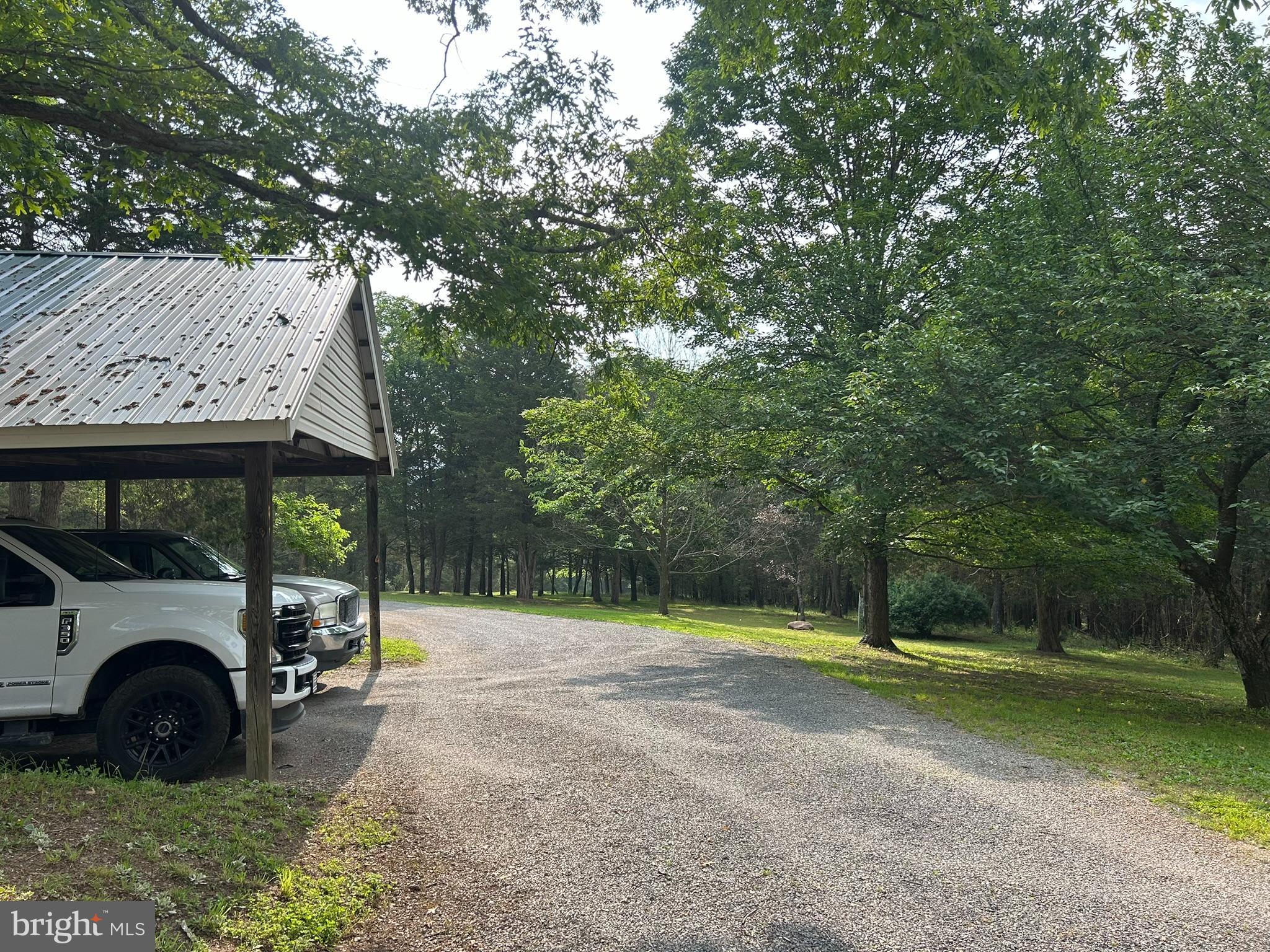 WALNUT RIDGE - Residential