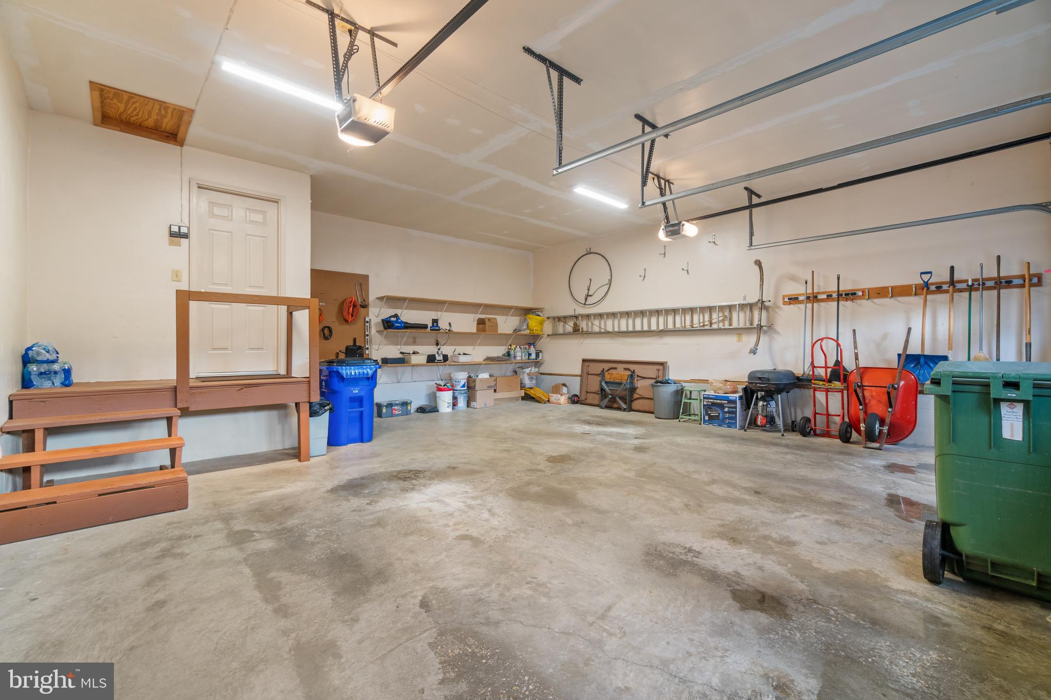 KENDALL RIDGE - Residential