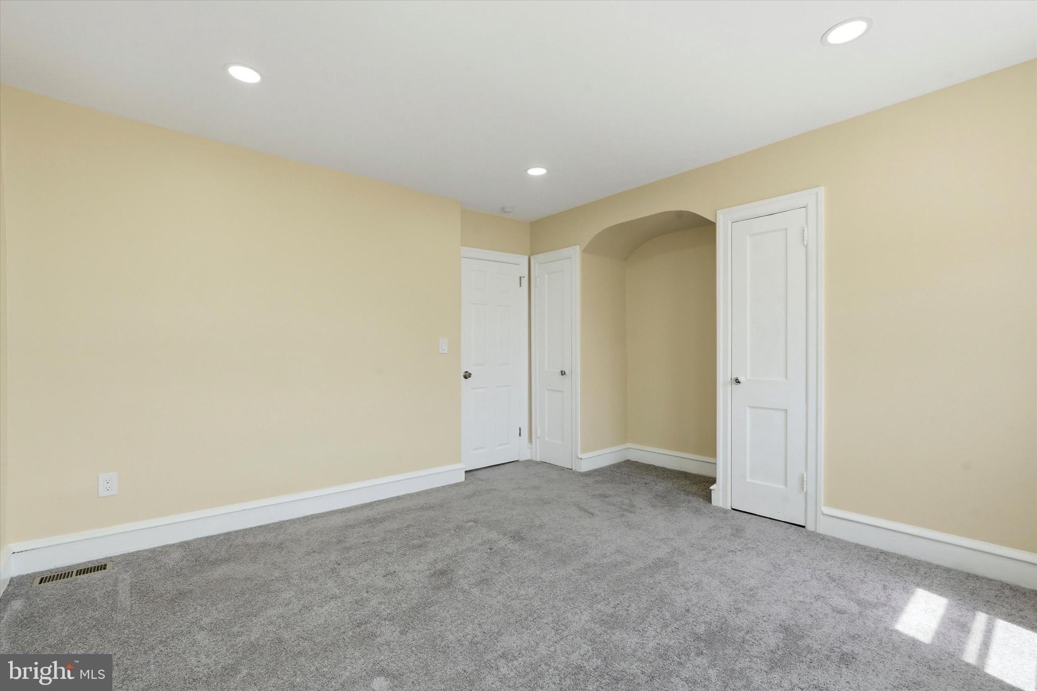 OLNEY - Residential