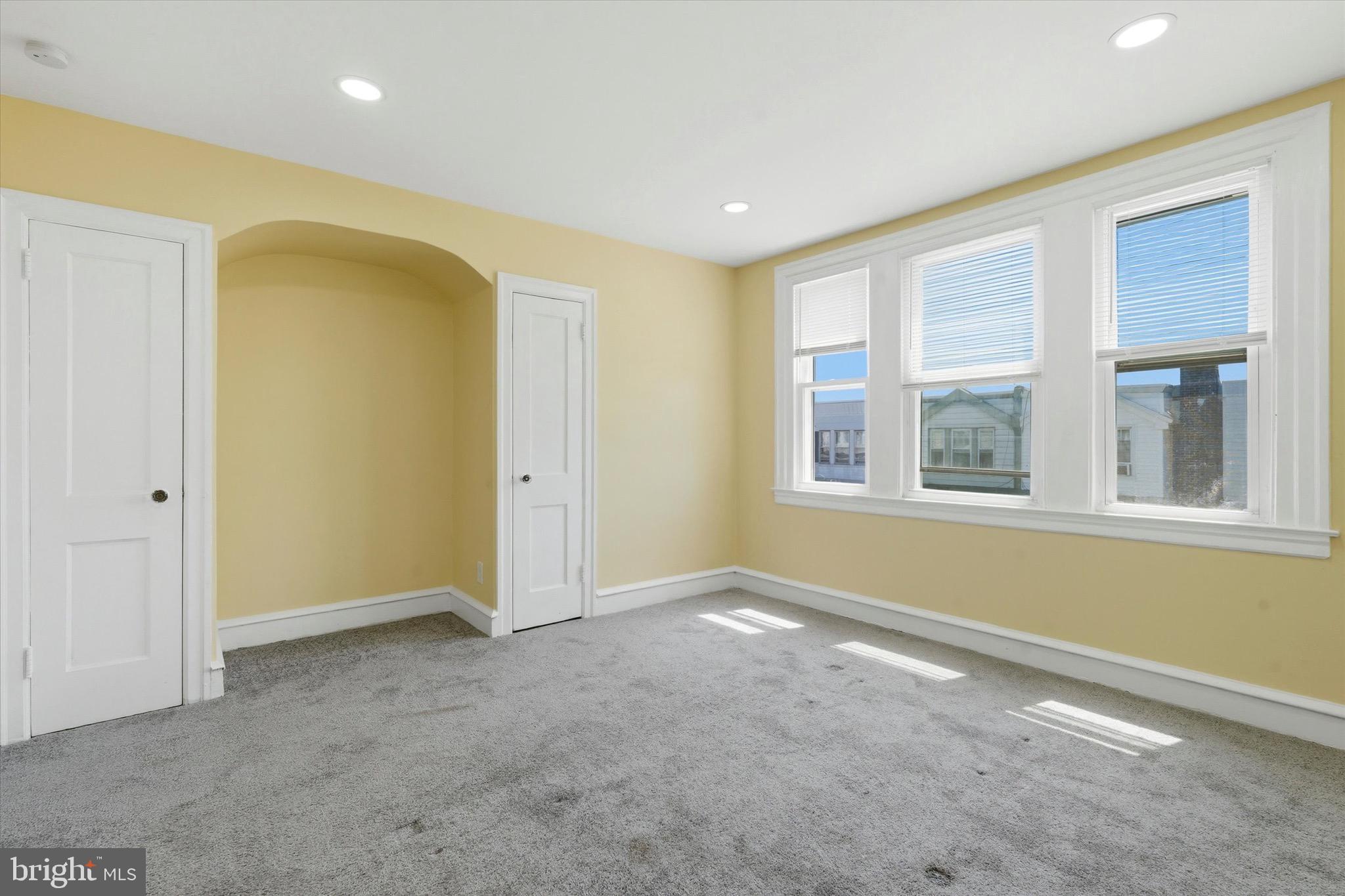 OLNEY - Residential