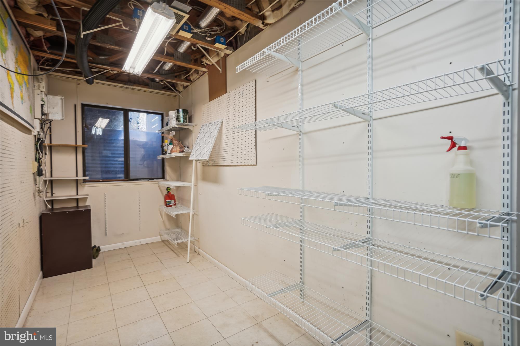 RESTON - Residential Lease